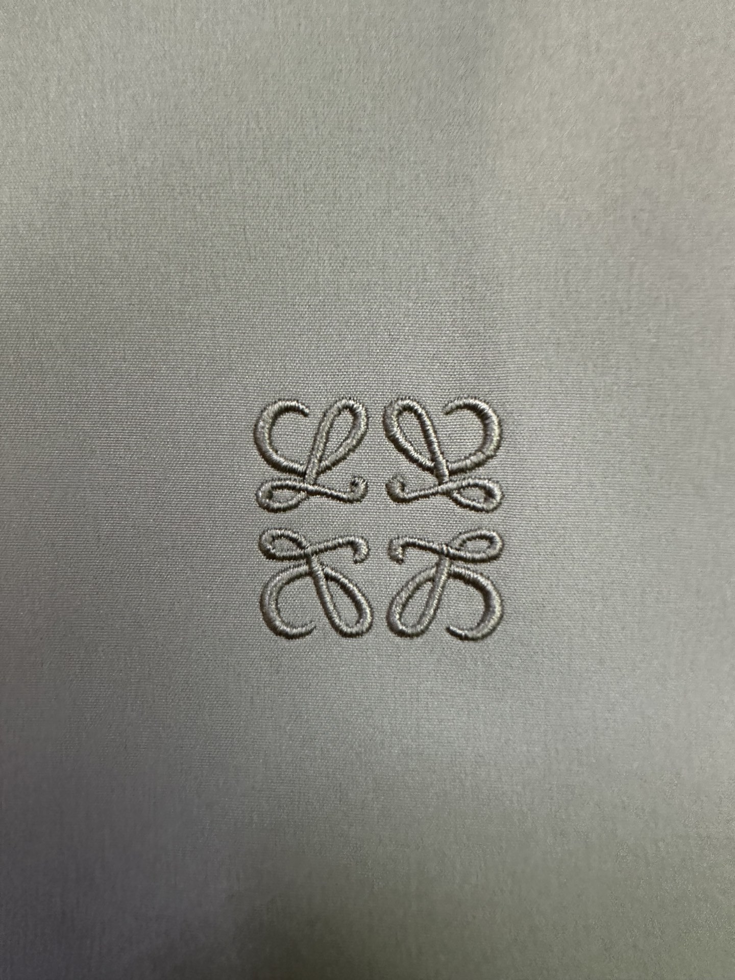 Loewe LOEWE罗意威 ss25 丝光羊毛刺绣外套