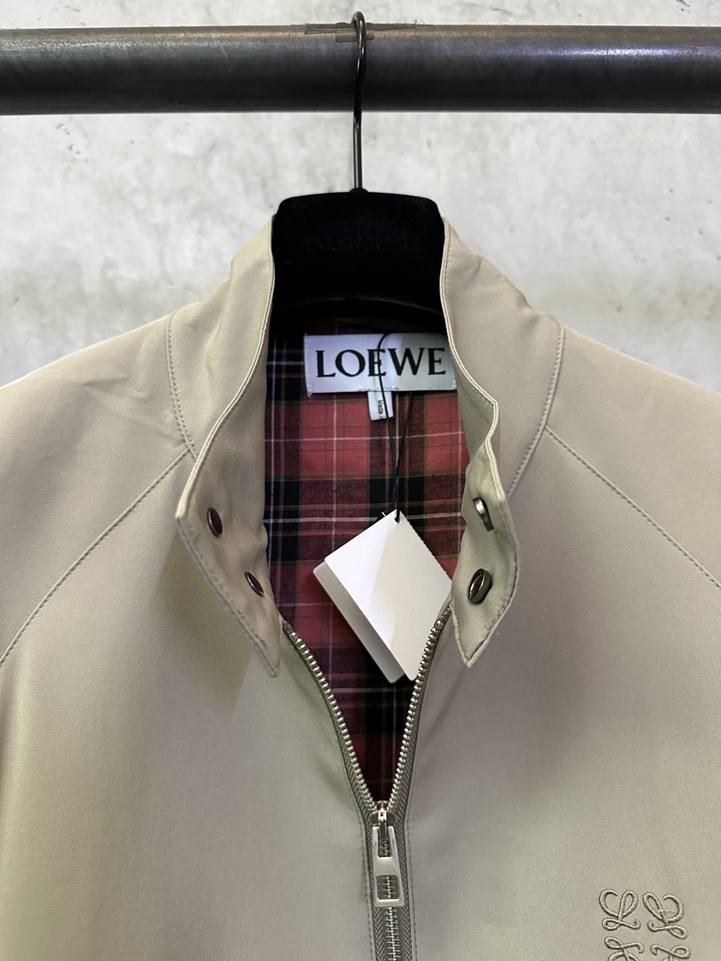 Loewe LOEWE罗意威 ss25 丝光羊毛刺绣外套