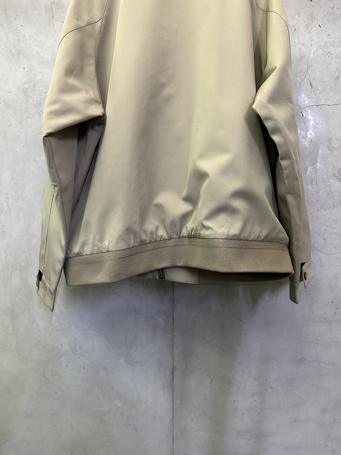 Loewe LOEWE罗意威 ss25 丝光羊毛刺绣外套
