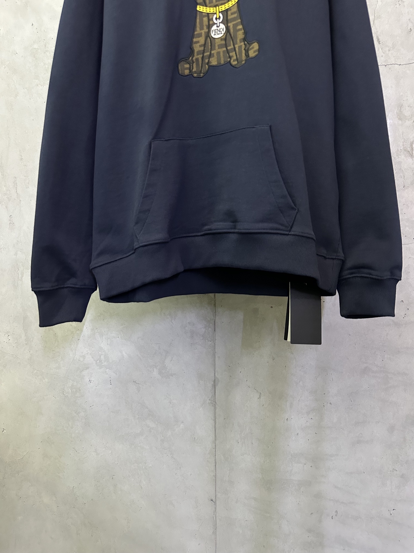 Fendi FENDI芬迪 ss26 小狗贴布刺绣标识帽衫卫衣