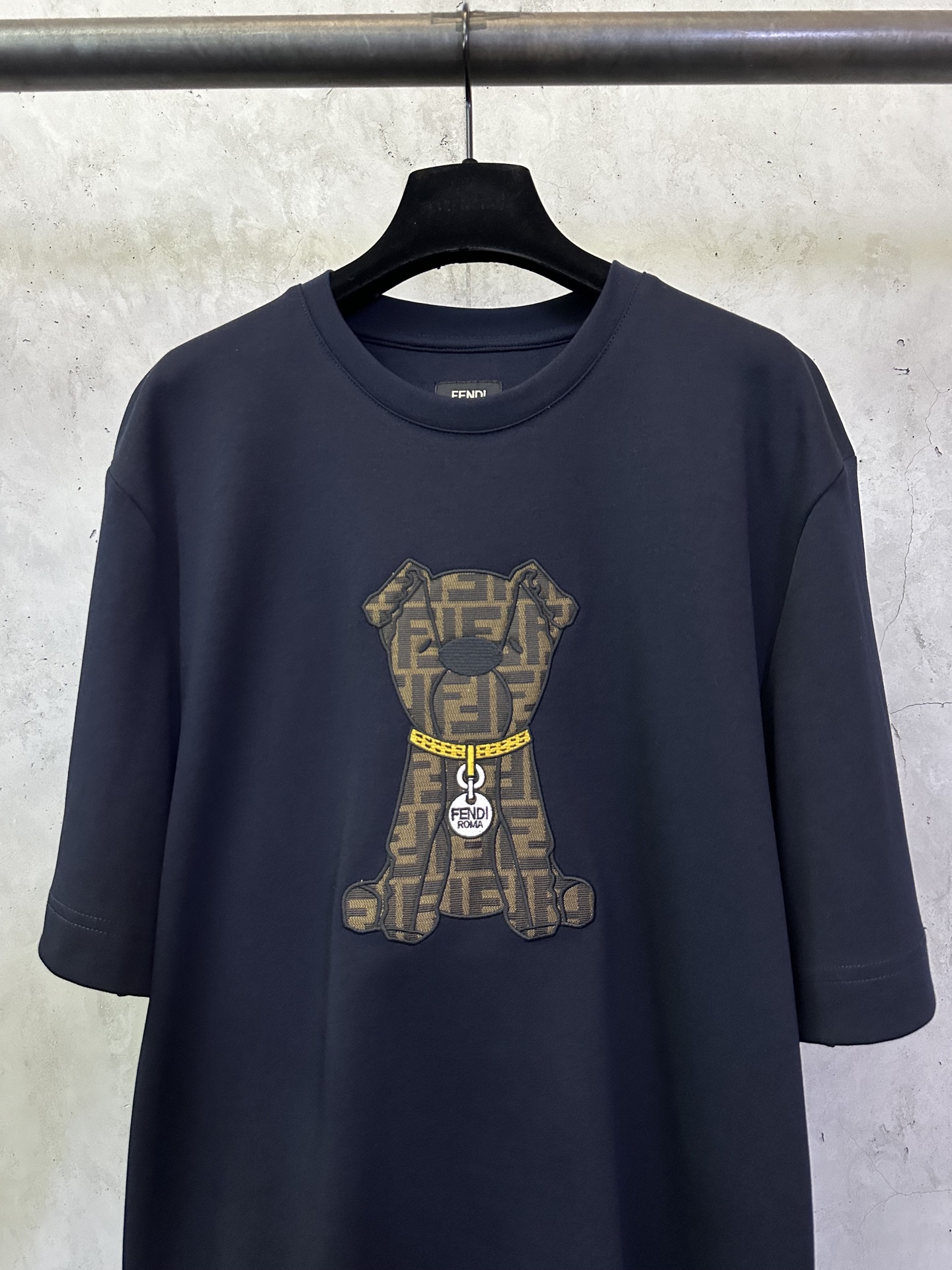 Fendi FENDI芬迪 ss25 小狗贴布刺绣短袖