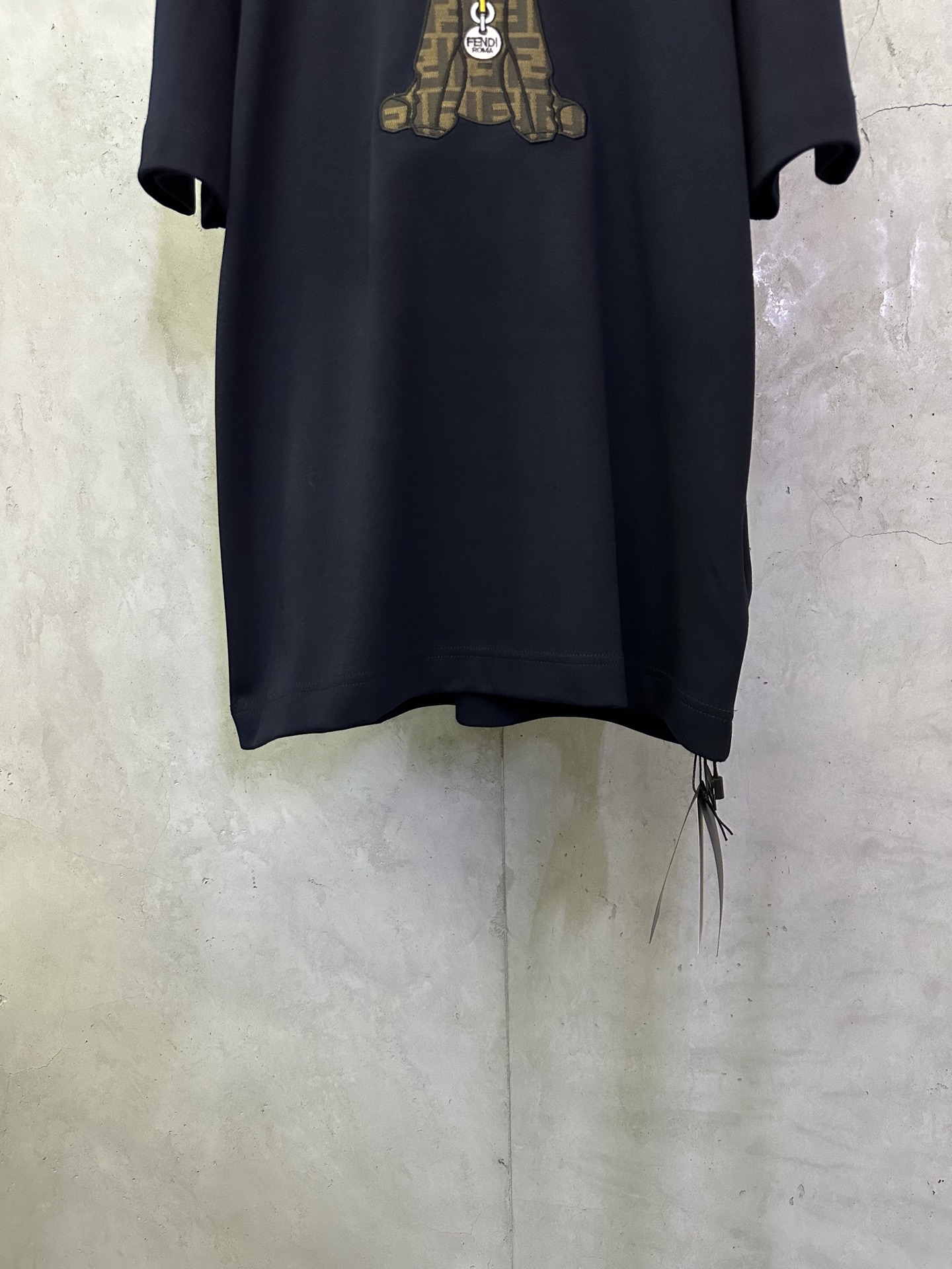 Fendi FENDI芬迪 ss25 小狗贴布刺绣短袖