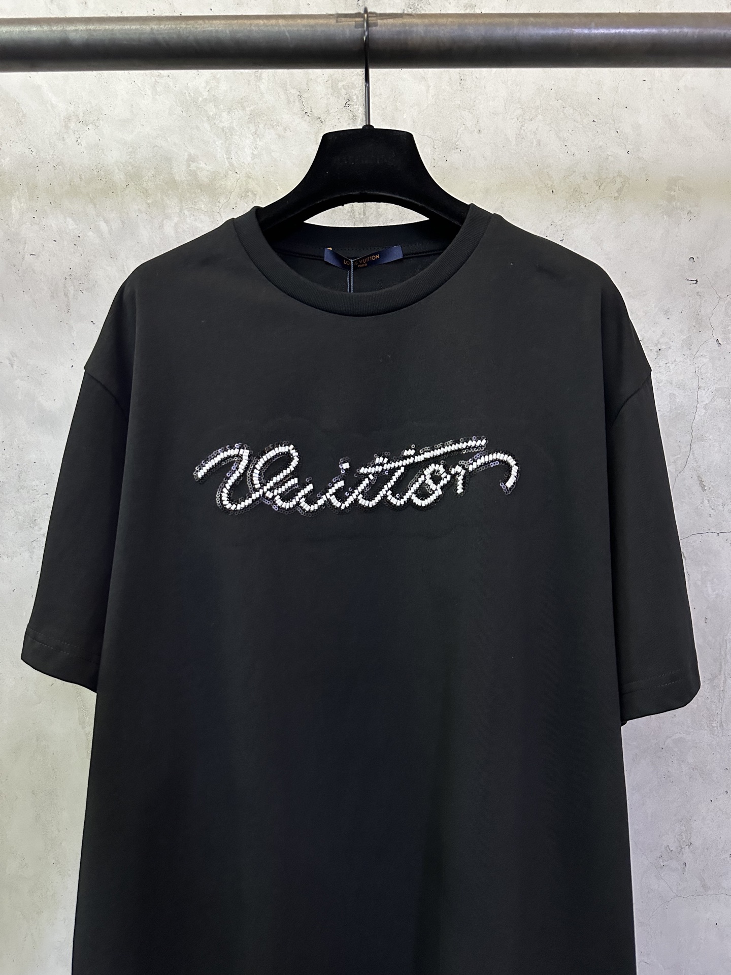 Louis Vuitton LOUIS VUITTON ss25 LV刺绣珠片标识短袖