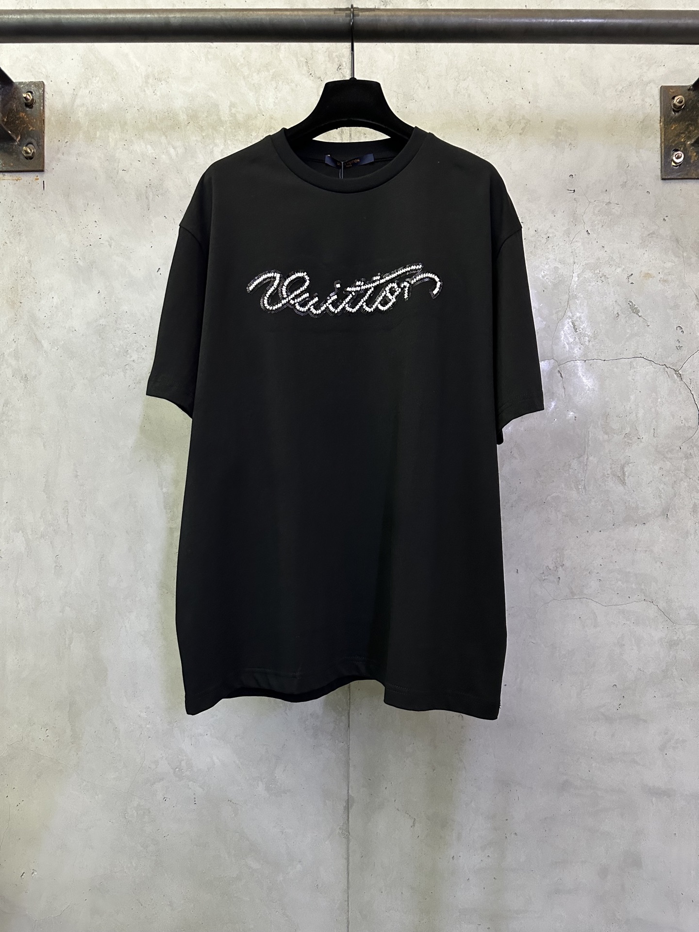 Louis Vuitton LOUIS VUITTON ss25 LV刺绣珠片标识短袖