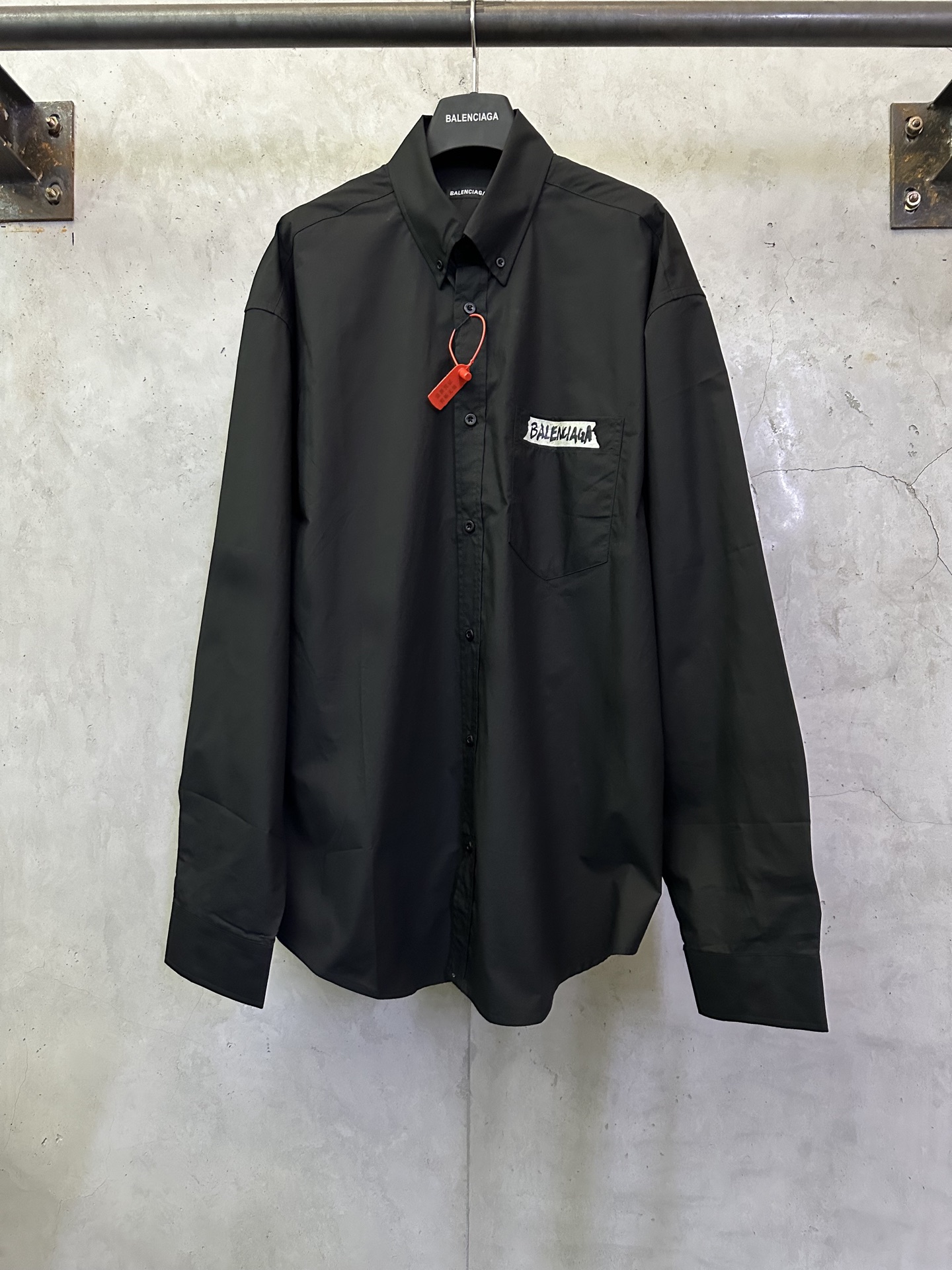 Balenciaga Balenciaga巴黎世家 宿舍25 白胶带字母印花衬衫