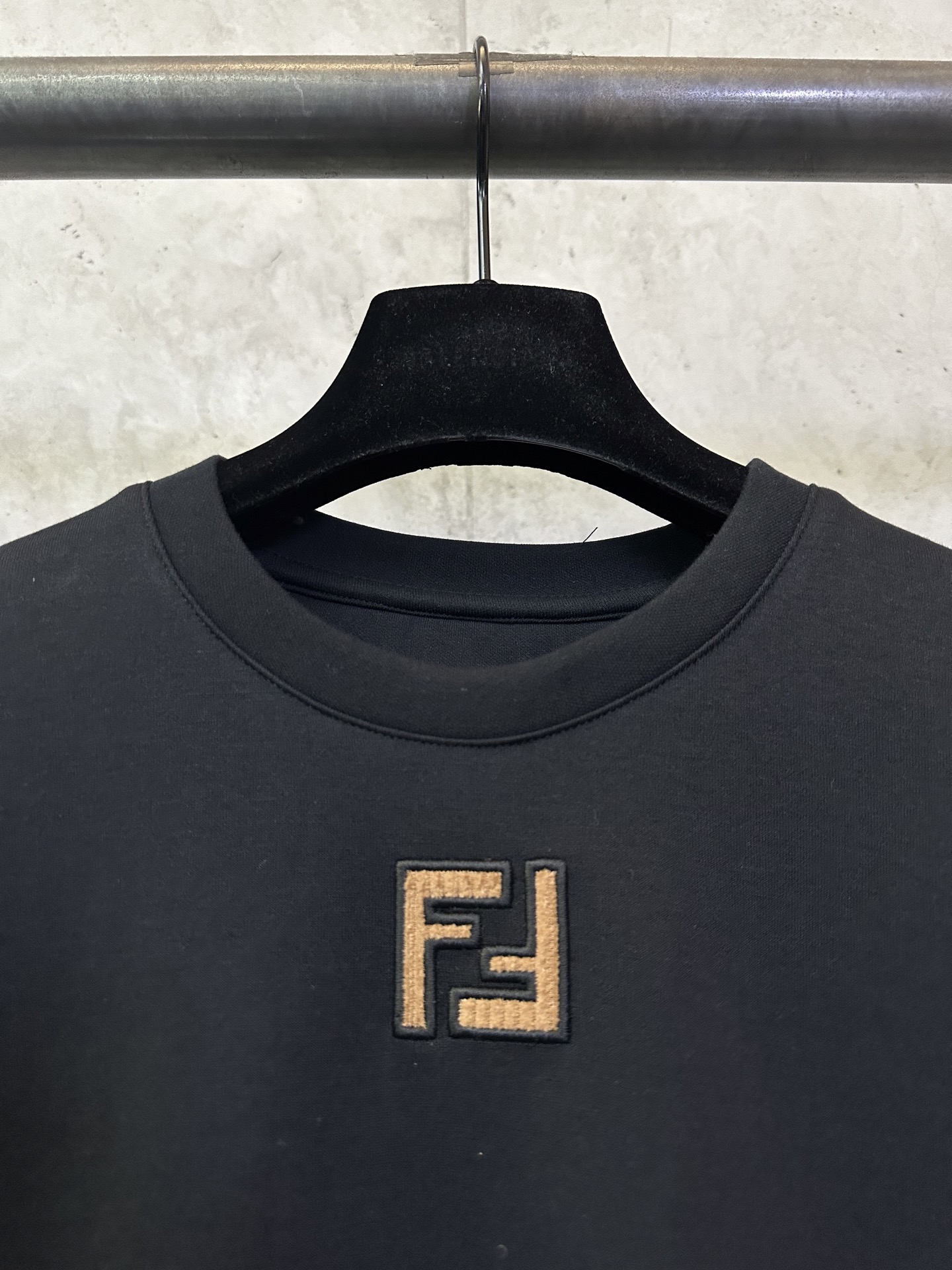 Fendi FENDI芬迪 双F皮绒刺绣标识短袖