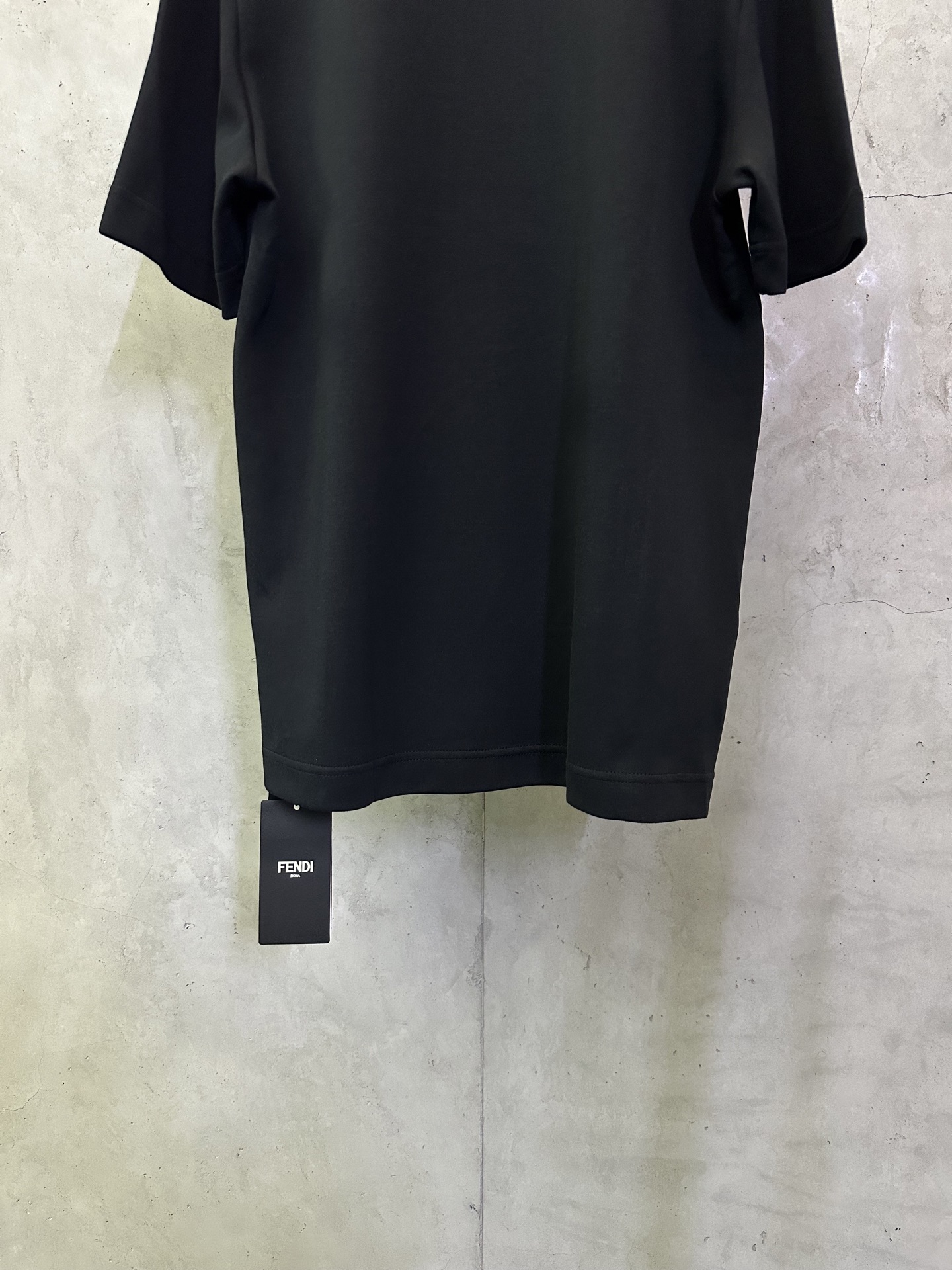 Fendi FENDI芬迪 双F皮绒刺绣标识短袖