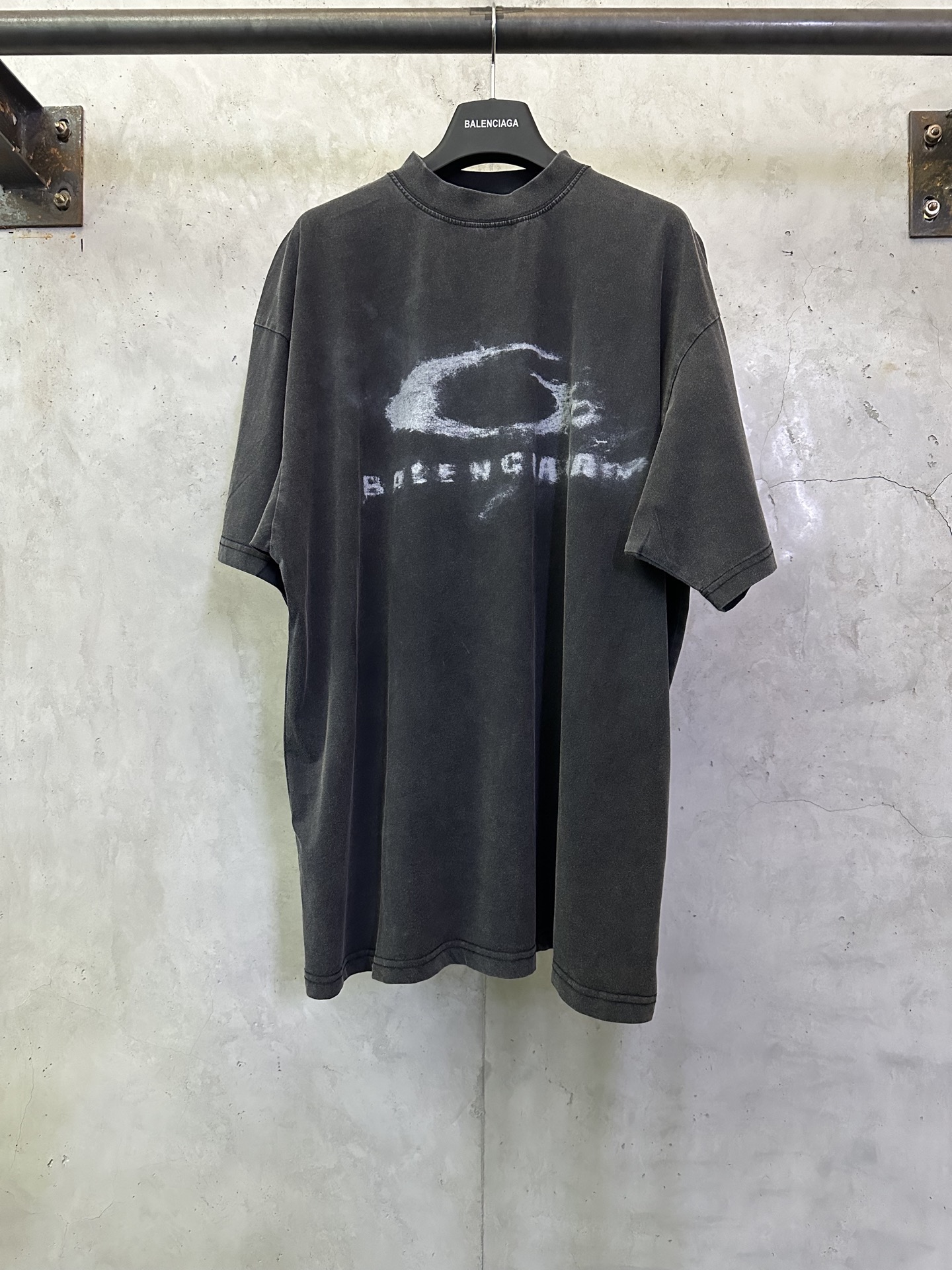 Balenciaga Balenciaga 巴黎世家 25ss 单环烟雾洗水做旧短袖T恤