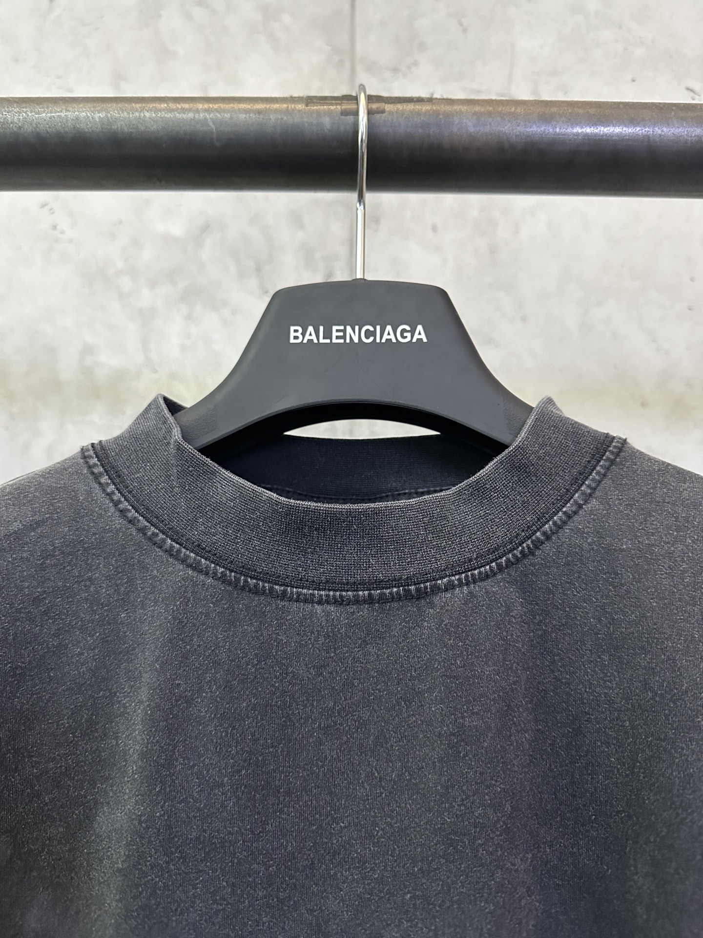 Balenciaga Balenciaga 巴黎世家 25ss 单环烟雾洗水做旧短袖T恤