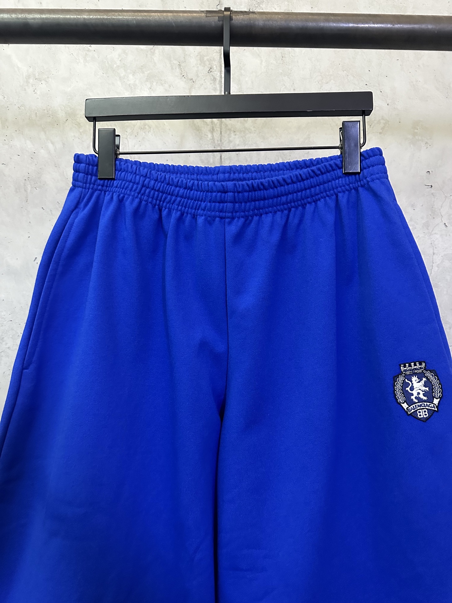 Balenciaga Balenciaga 巴黎世家 26ss Football系列3m刺绣七分休闲裤