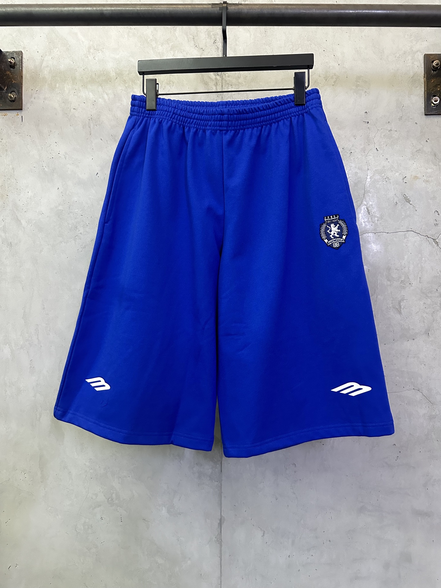 Balenciaga Balenciaga 巴黎世家 26ss Football系列3m刺绣七分休闲裤