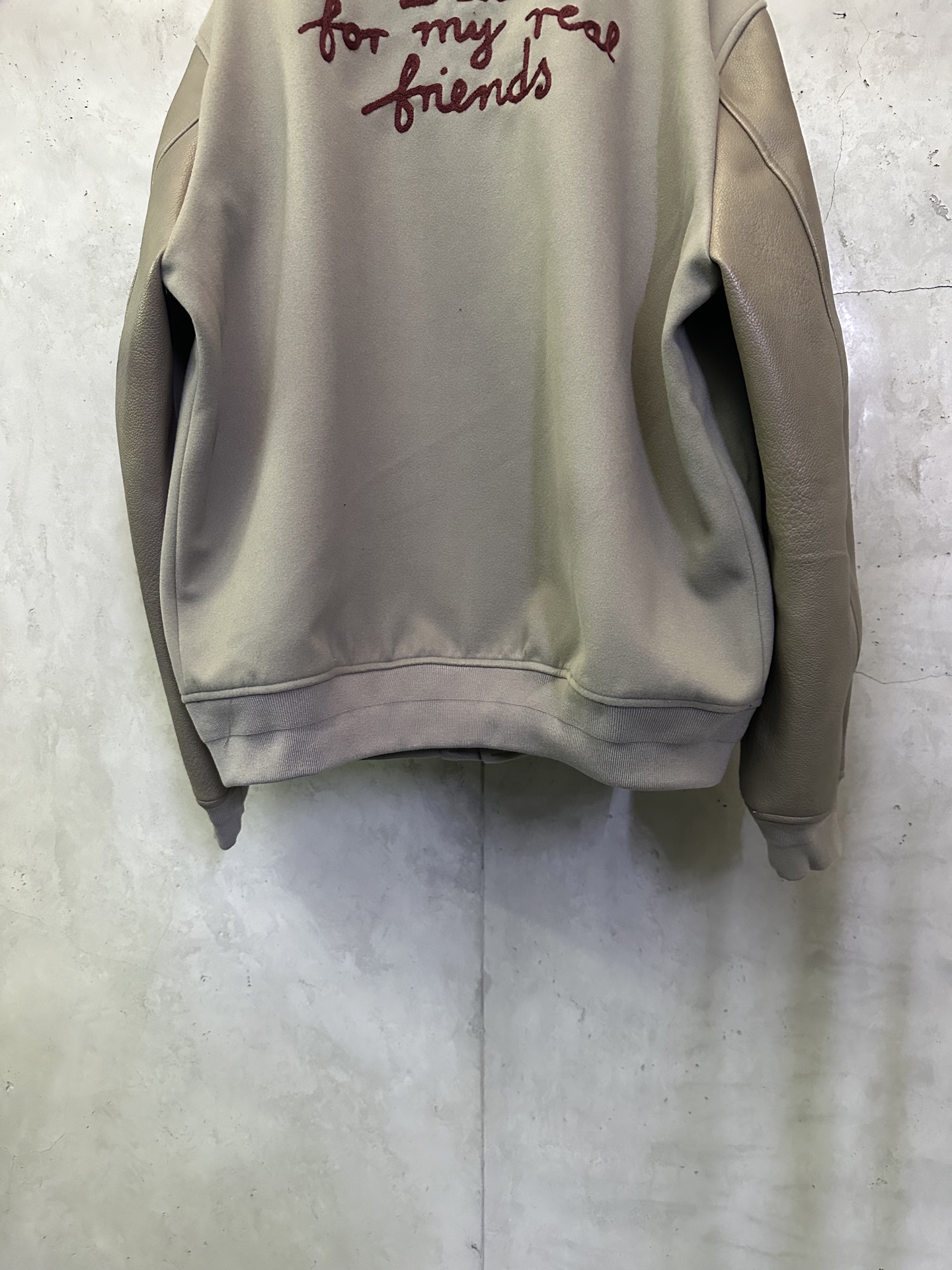 Dior DIOR 毛巾刺绣拼接皮衣棒球服