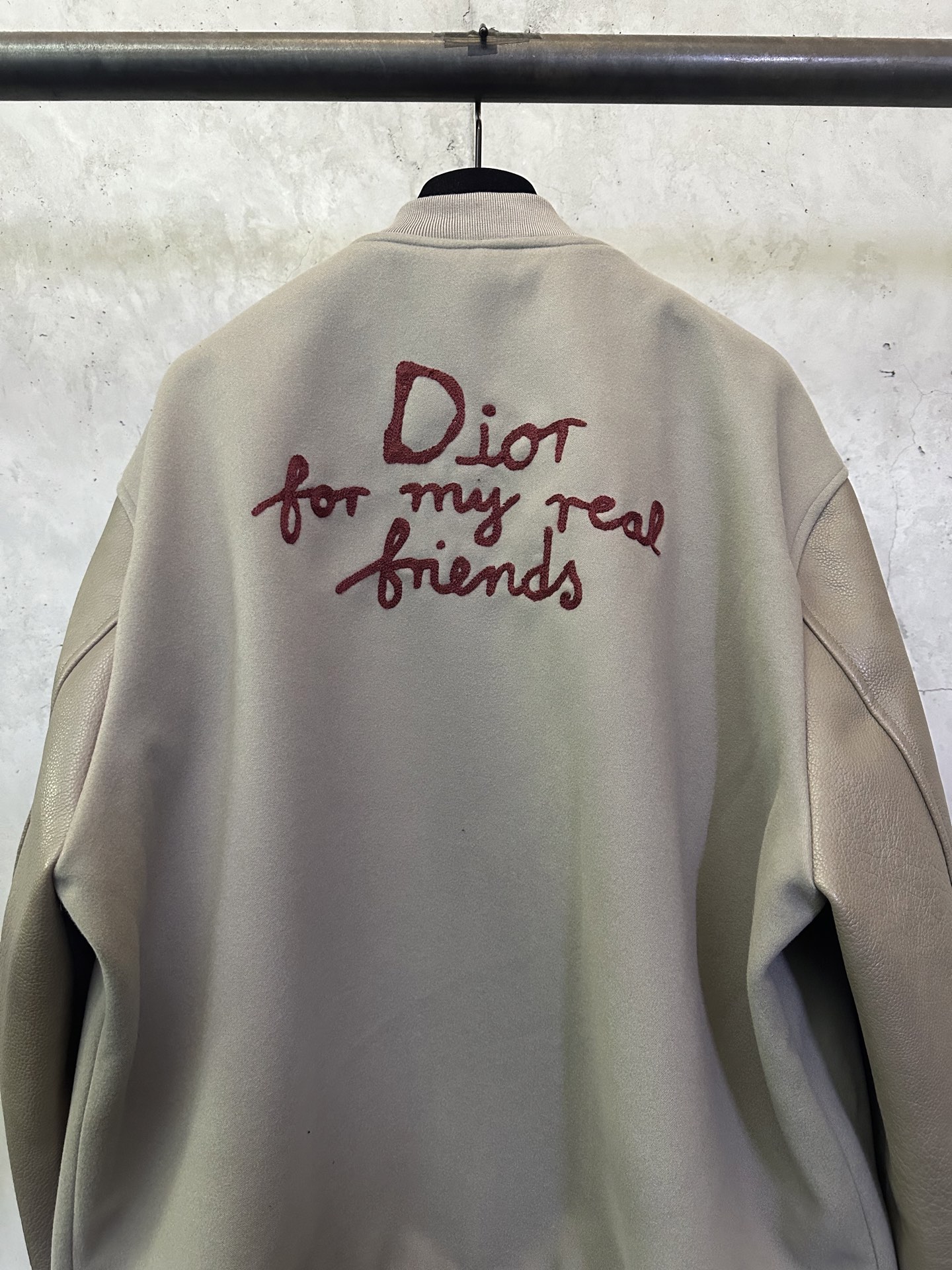 Dior DIOR 毛巾刺绣拼接皮衣棒球服