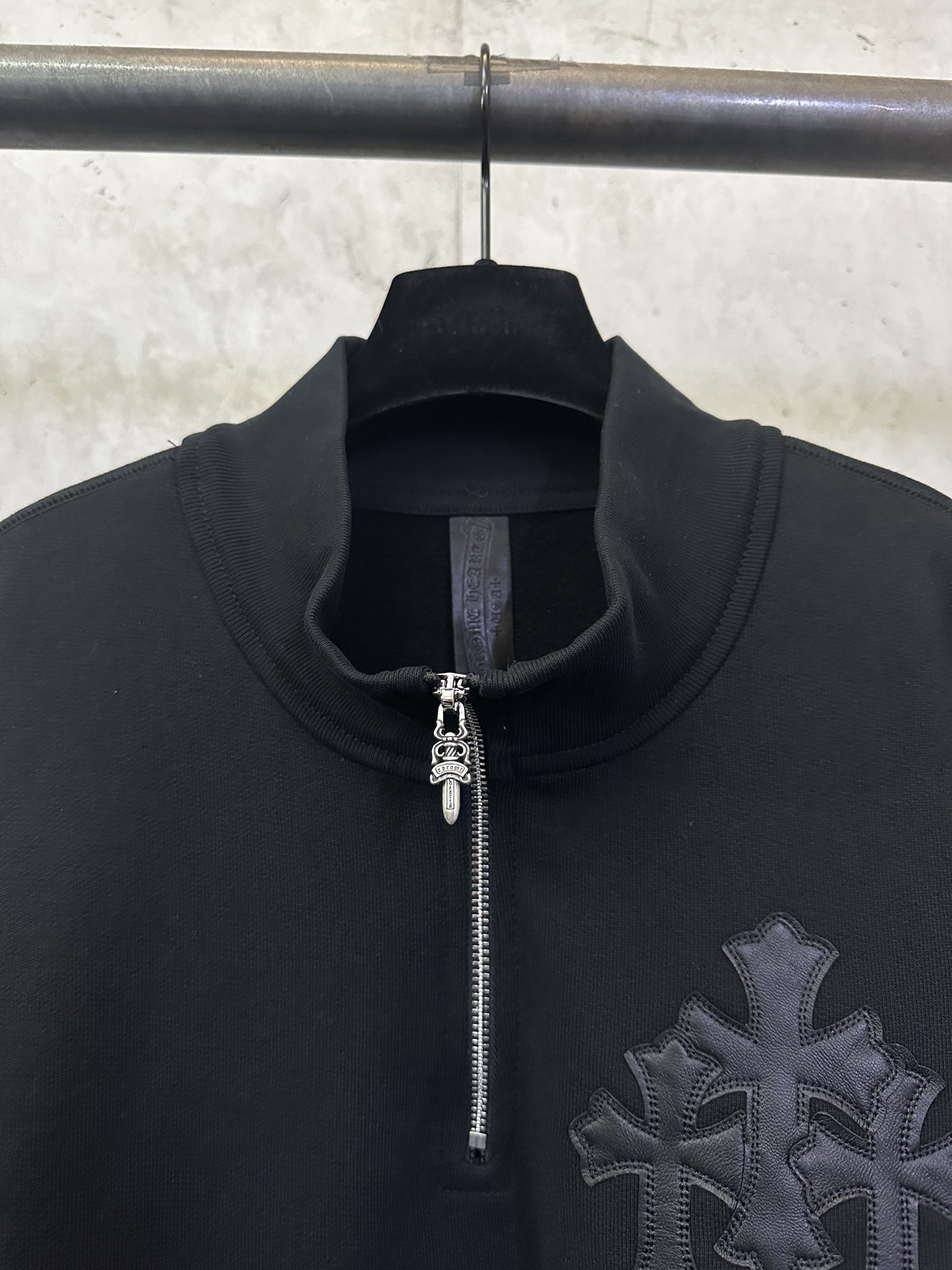 Chrome Hearts Chrome Hearts克罗心 25SS 贴皮十字半拉链长袖卫衣