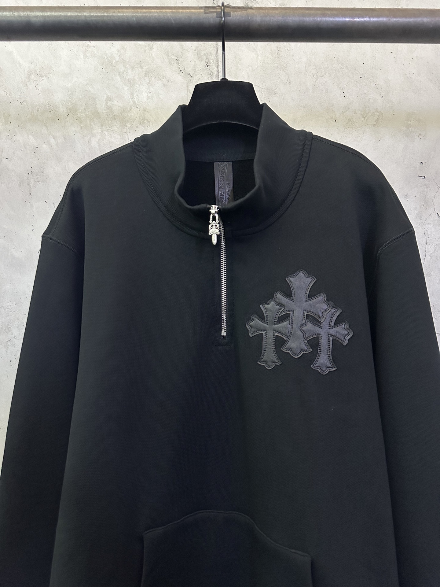 Chrome Hearts Chrome Hearts克罗心 25SS 贴皮十字半拉链长袖卫衣