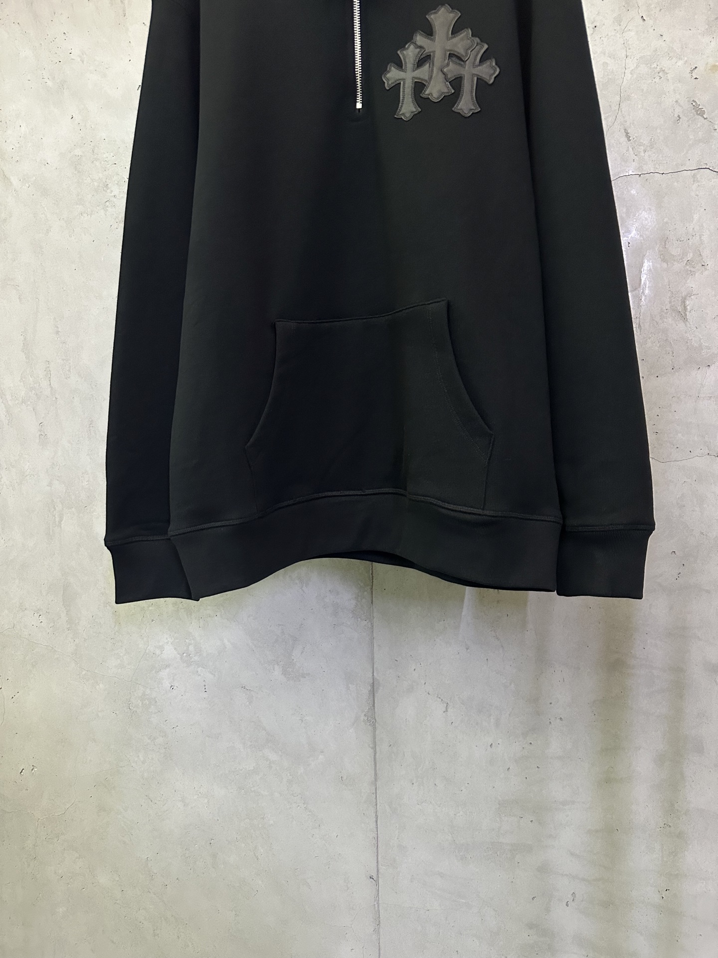 Chrome Hearts Chrome Hearts克罗心 25SS 贴皮十字半拉链长袖卫衣