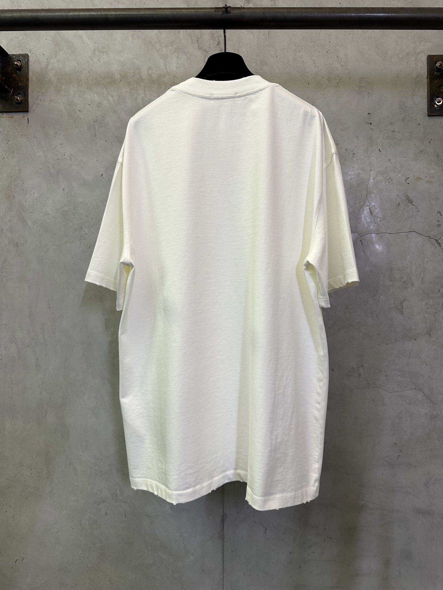 Celine CELINE赛琳 26ss 植绒字母短袖T恤