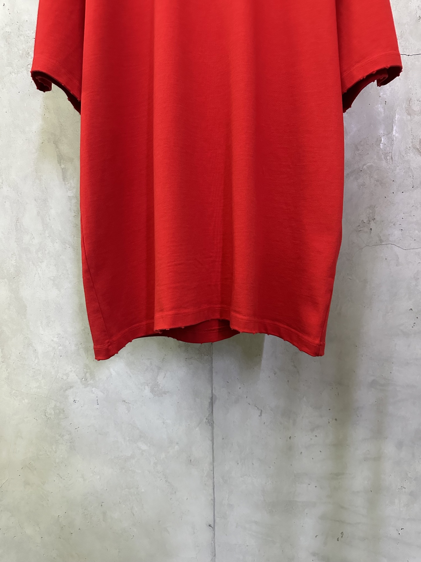 Balenciaga Balenciaga 巴黎世家 25ss 前后字母烫钻洗水短袖T恤