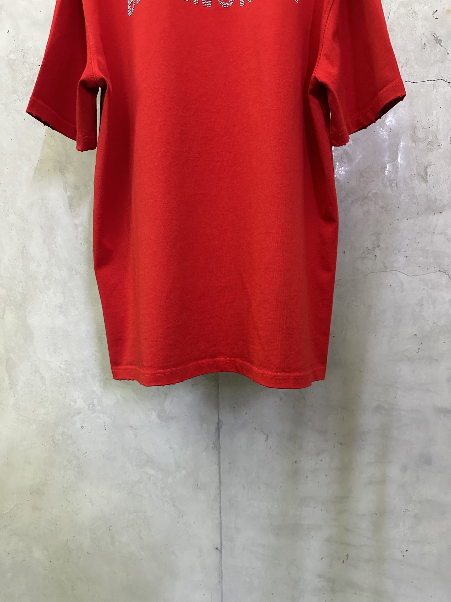 Balenciaga Balenciaga 巴黎世家 25ss 前后字母烫钻洗水短袖T恤