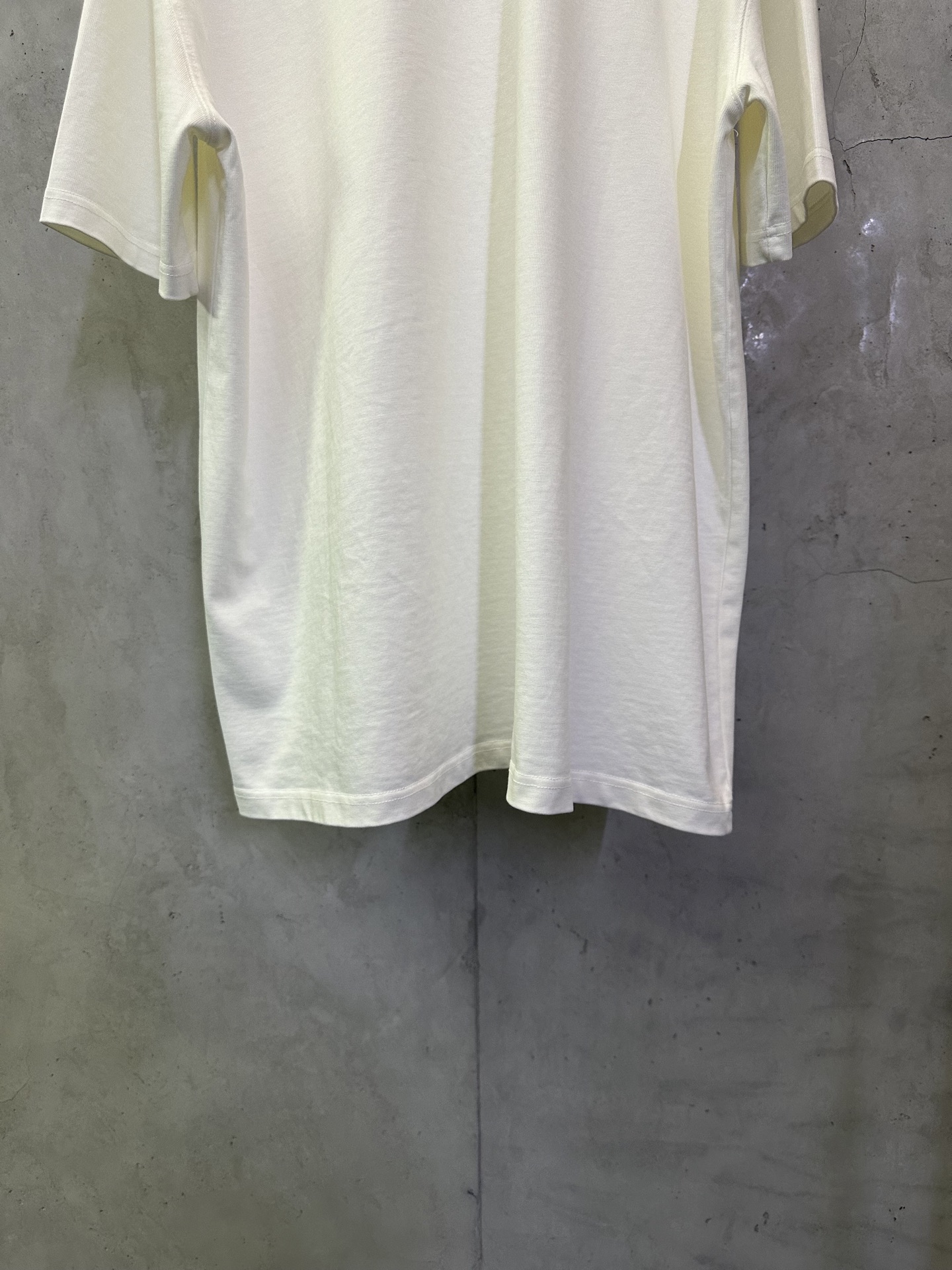 Burberry Burberry 巴宝莉 26ss 微标装饰短袖T恤
