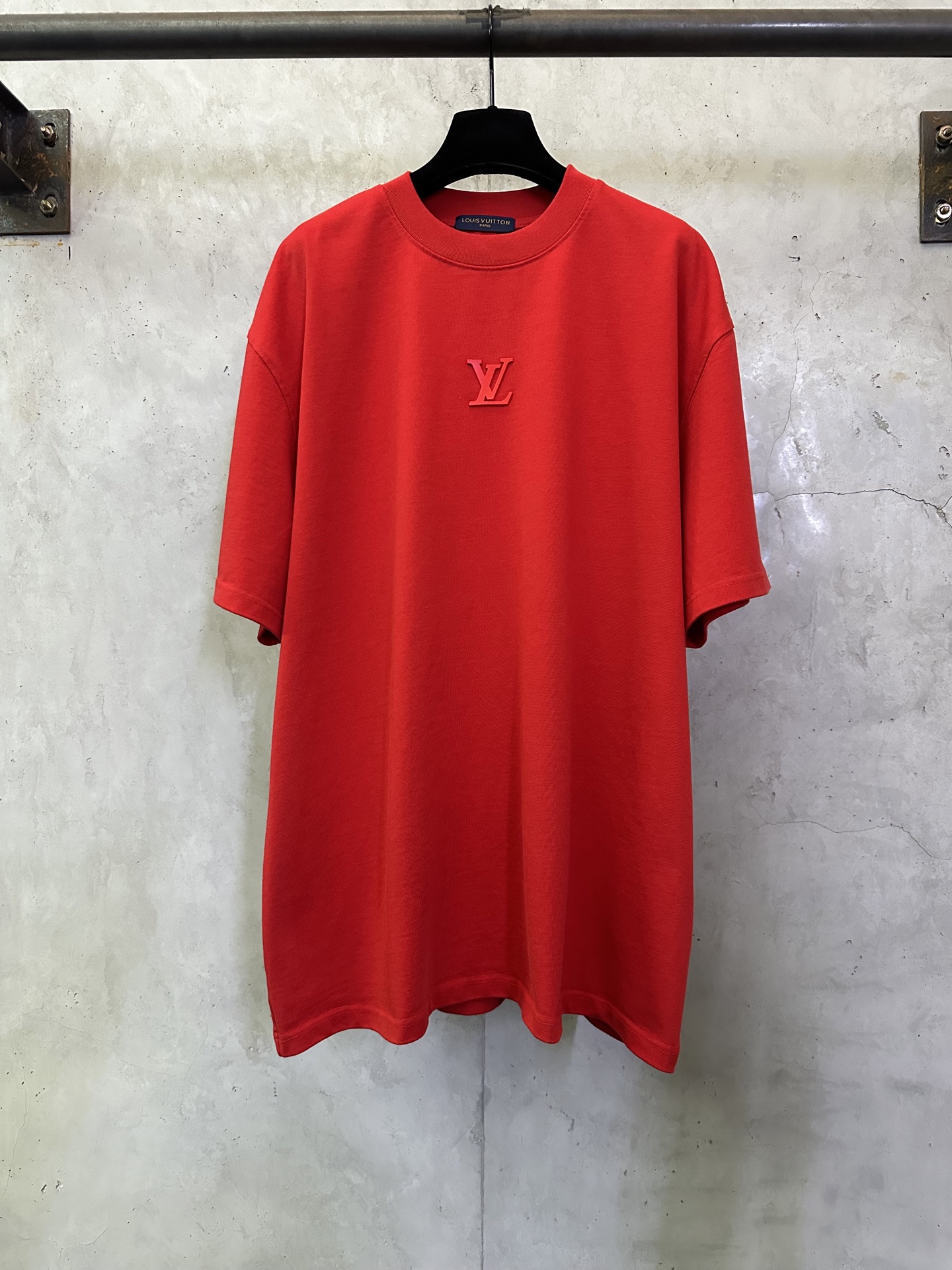 P145 - Primavera y verano nueva camiseta pesada de manga corta de 400 g Louis Vuitton Louis Vuitton 26ss LV nuevo logot…