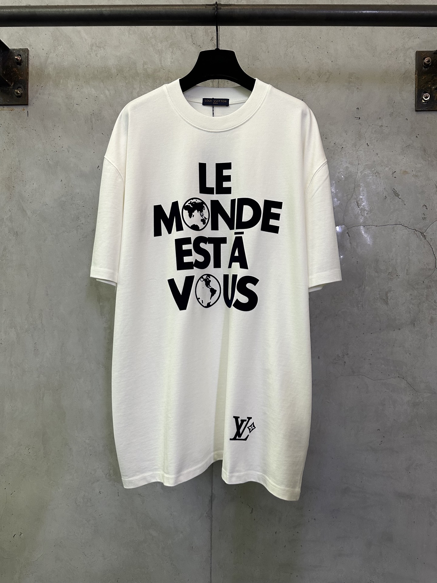 P130 - Primavera y verano nueva camiseta pesada de manga corta de 400 g Louis Vuitton Louis Vuitton 25ss espejo logotip…