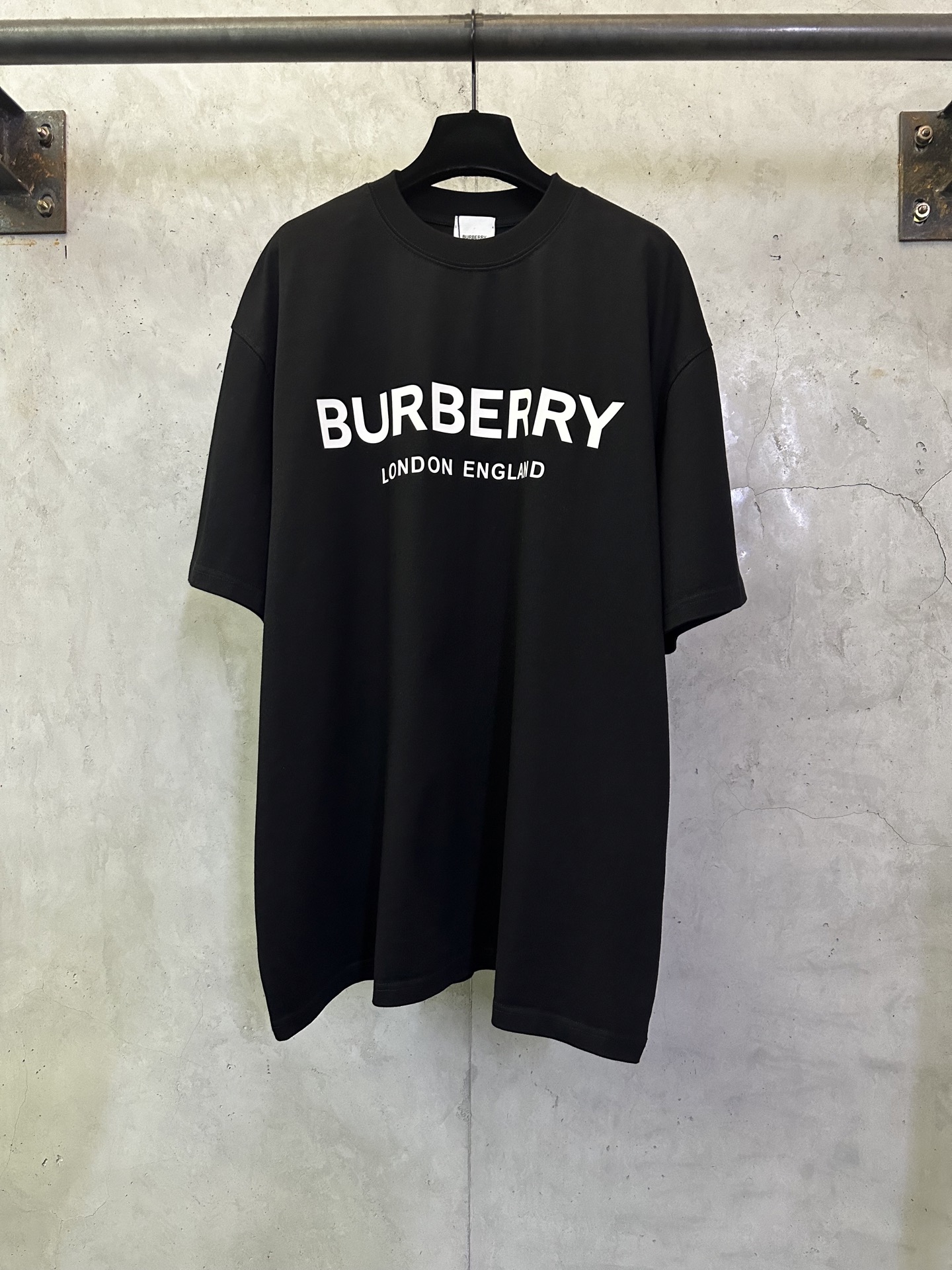 Burberry Burberry 巴宝莉 26ss logo字母印花短袖T恤
