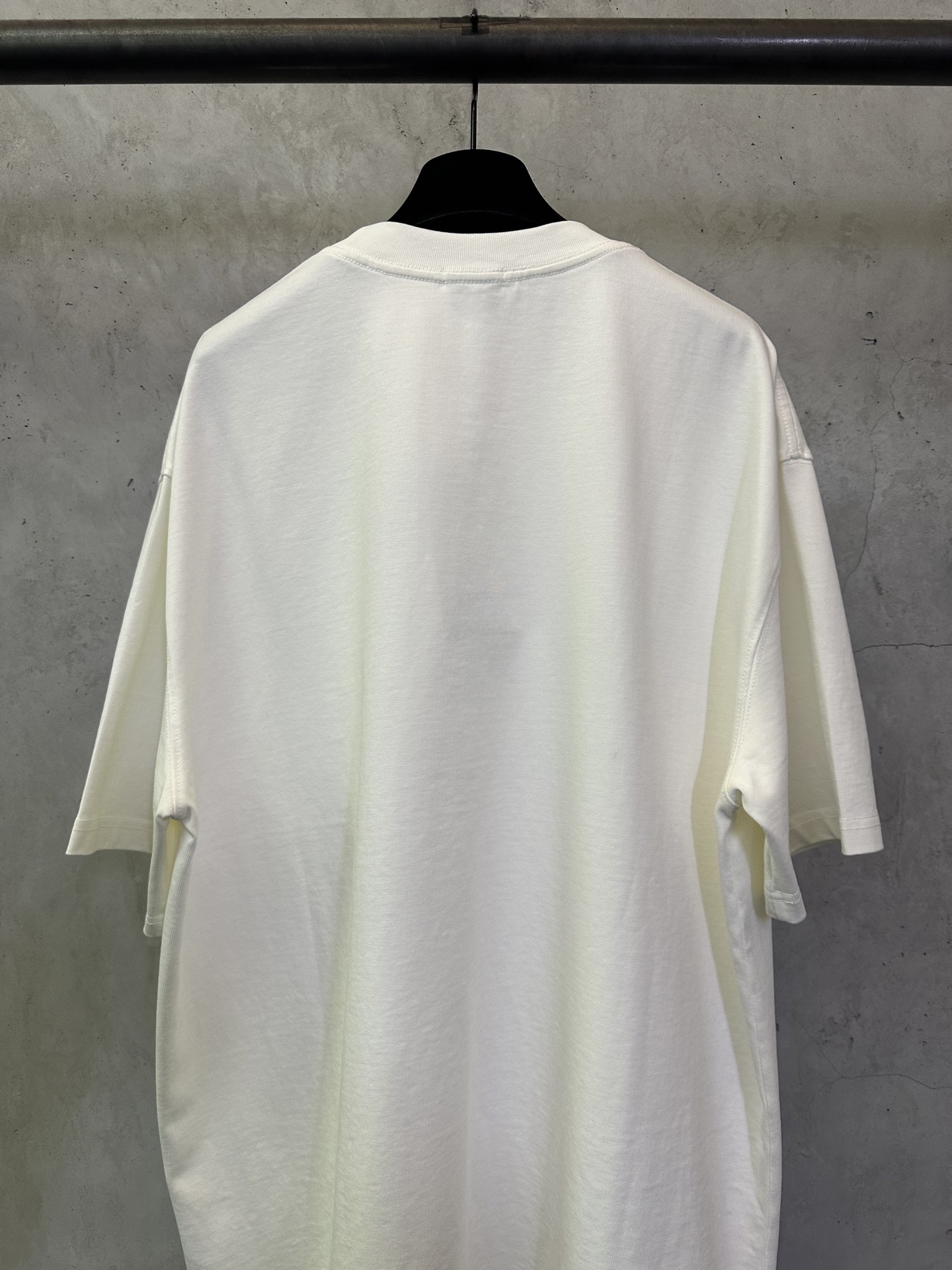 Burberry Burberry 巴宝莉 26ss logo字母印花短袖T恤