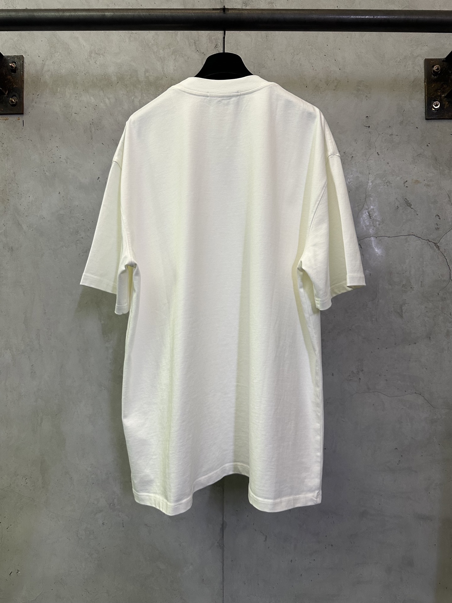 Gucci GUCCI 古驰 26ss 发泡粉logo短袖T恤