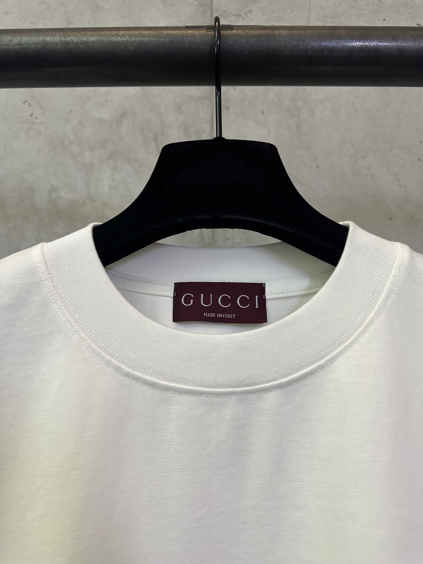 Gucci GUCCI 古驰 26ss 发泡粉logo短袖T恤