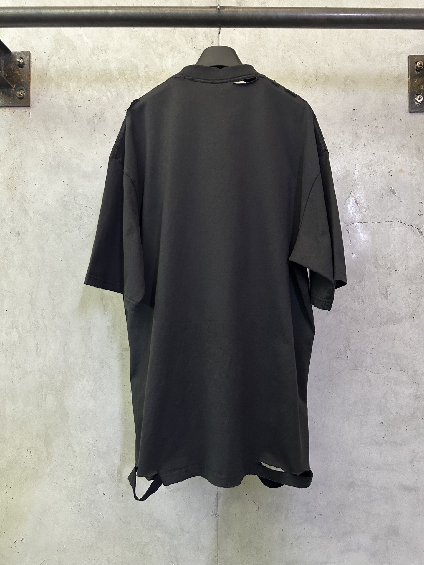 Balenciaga Balenciaga 巴黎世家 24fm