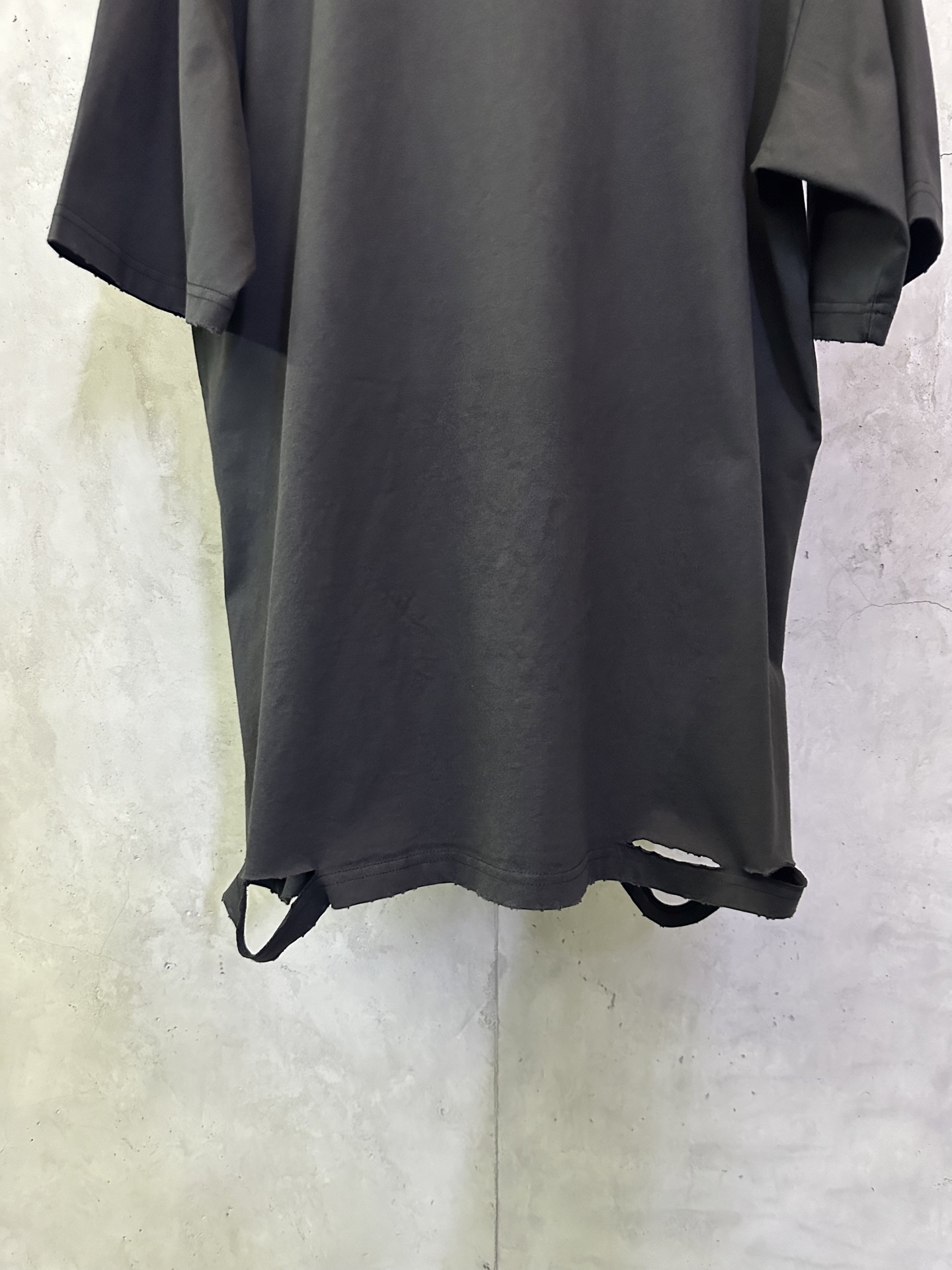 Balenciaga Balenciaga 巴黎世家 24fm