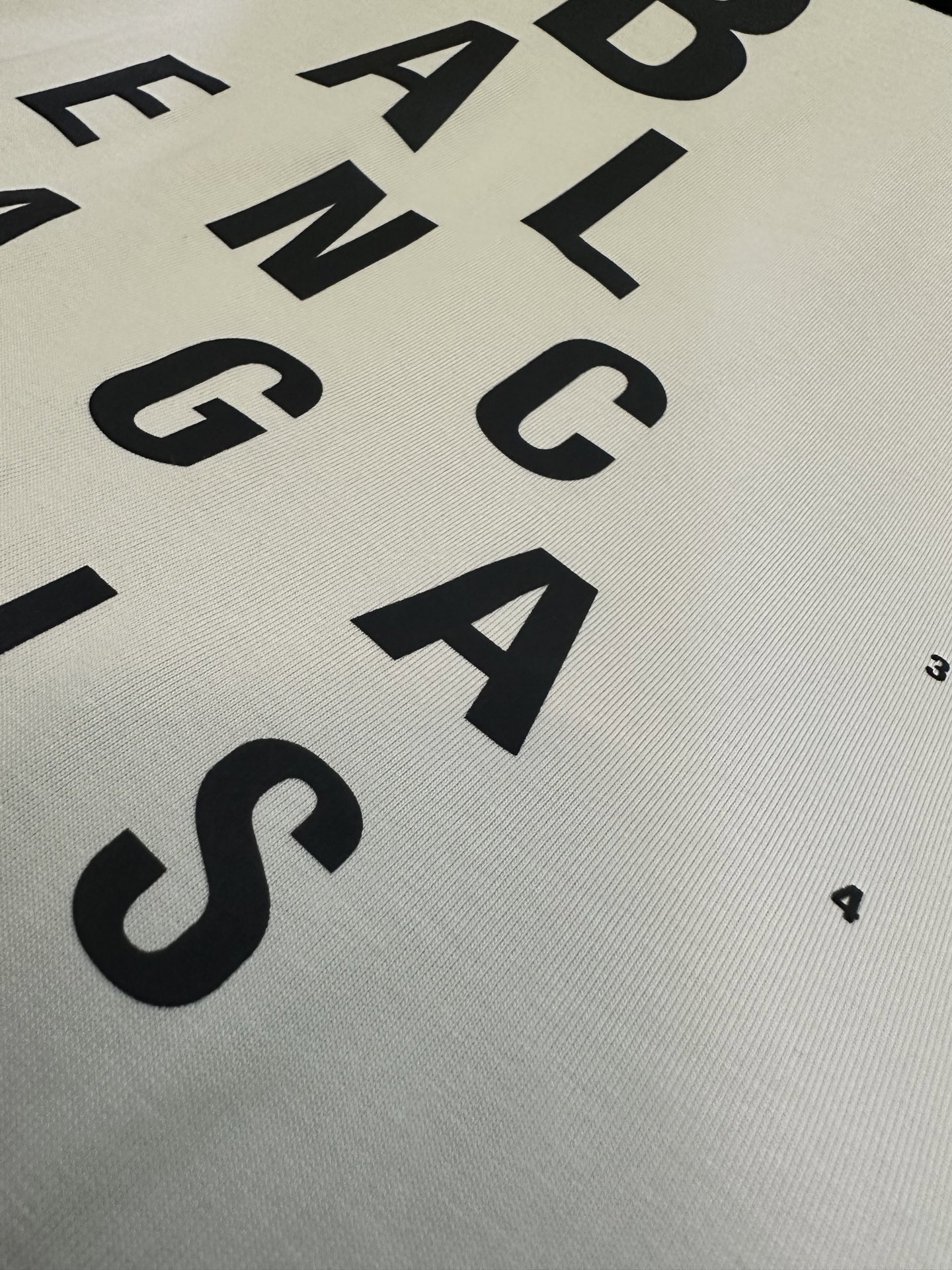 Balenciaga Balenciaga 巴黎世家 24fw 视力表印花重工破坏短袖T恤