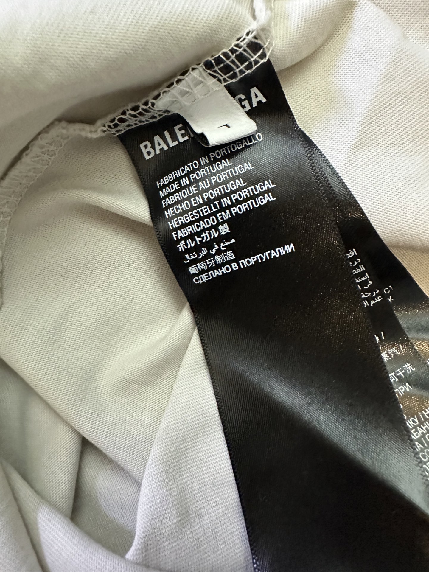 Balenciaga Balenciaga 巴黎世家 24fw 视力表印花重工破坏短袖T恤