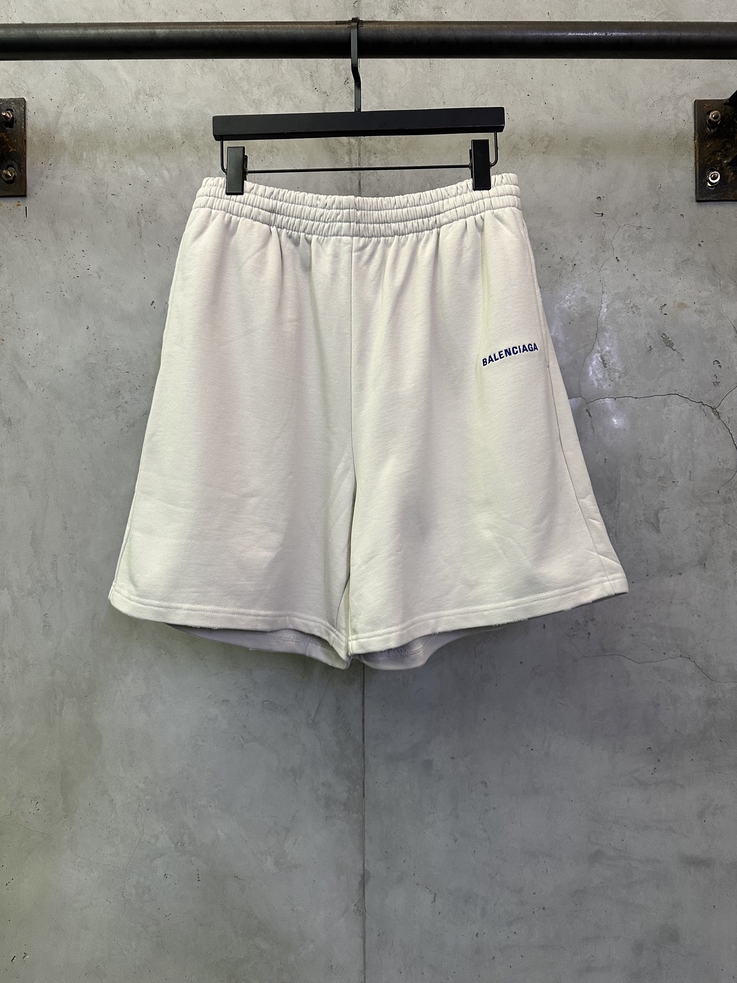 Balenciaga Balenciaga 巴黎世家25ss logo兰色刺绣休闲短裤