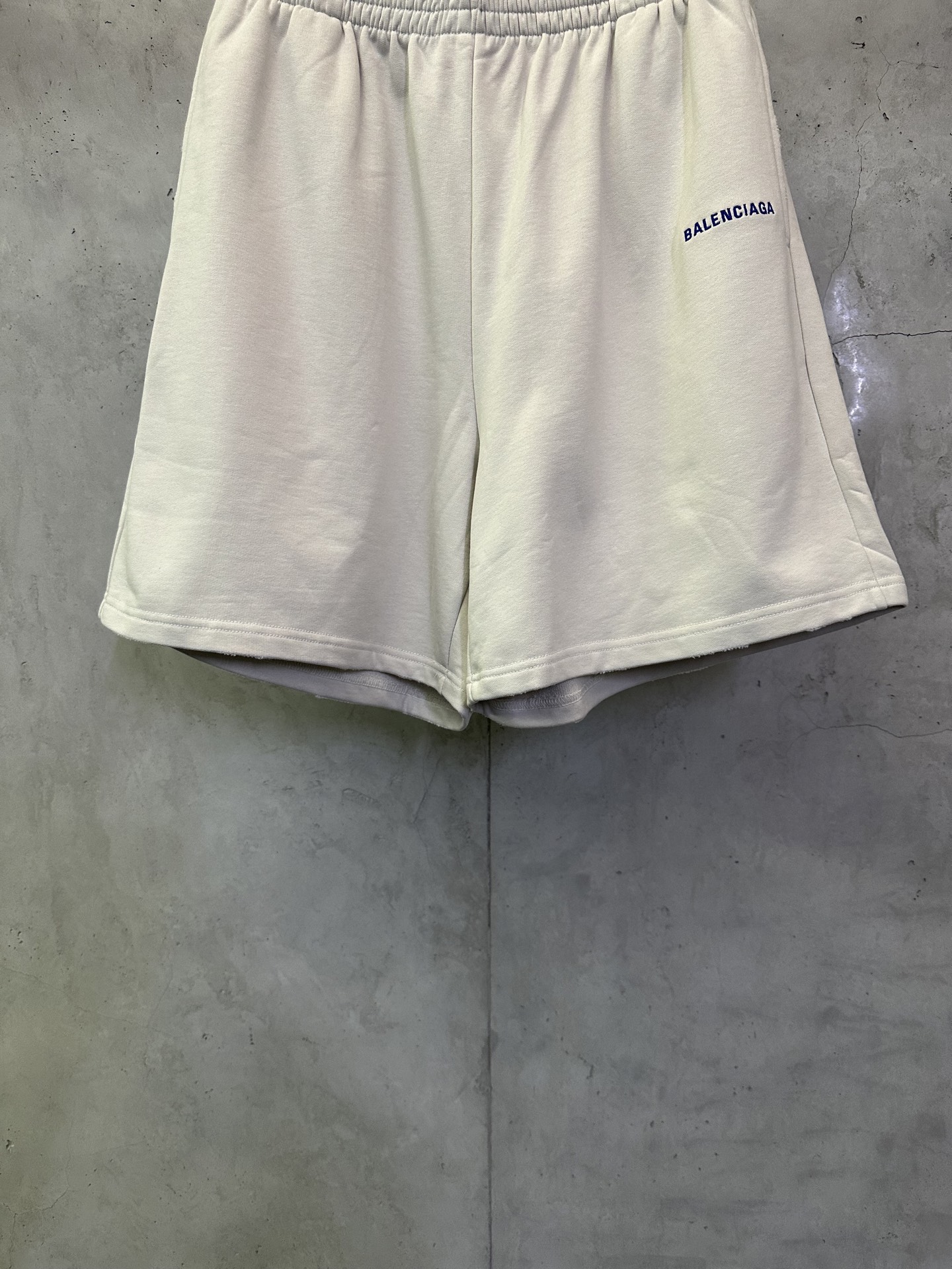 Balenciaga Balenciaga 巴黎世家25ss logo兰色刺绣休闲短裤