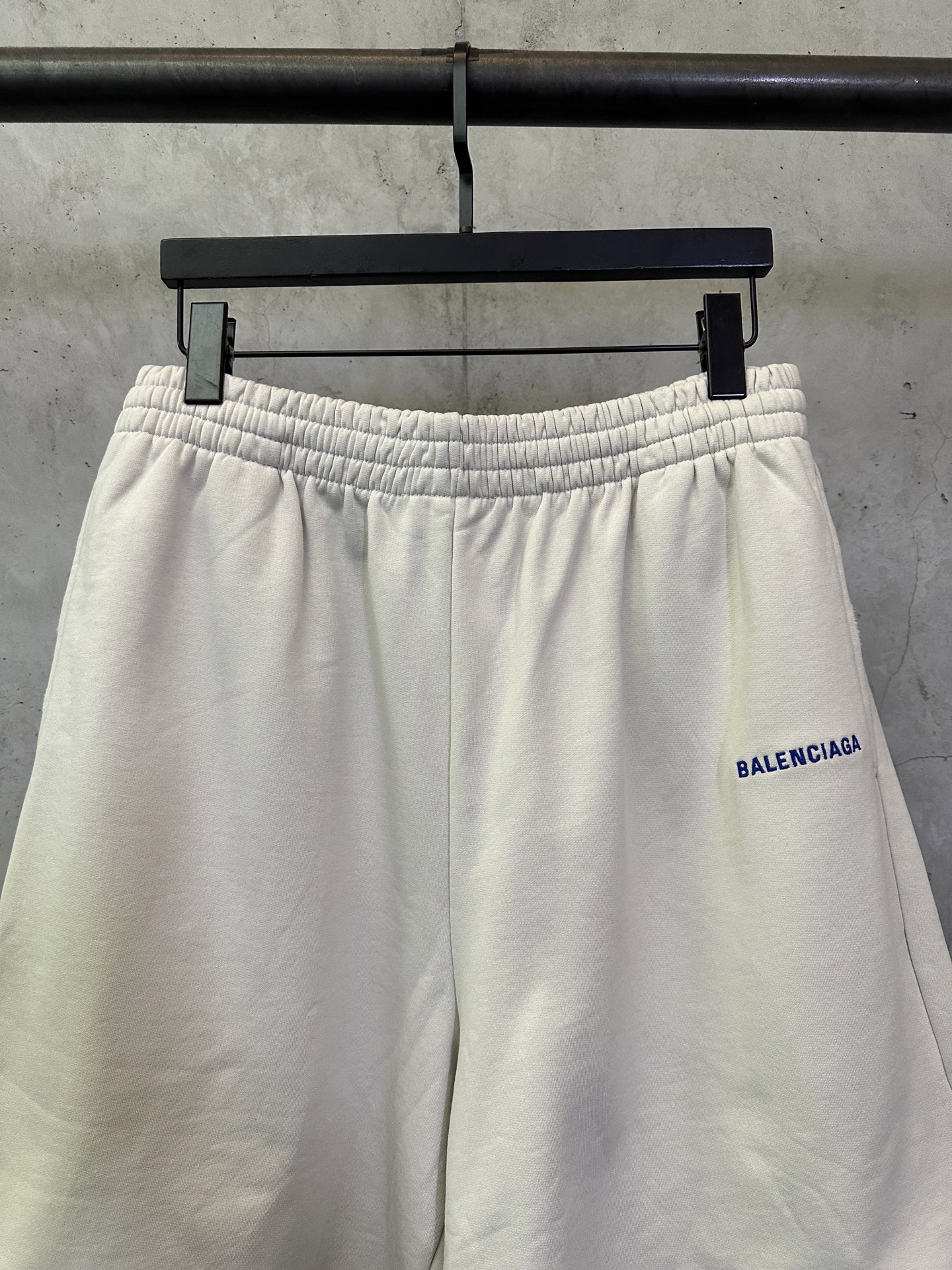 Balenciaga Balenciaga 巴黎世家25ss logo兰色刺绣休闲短裤