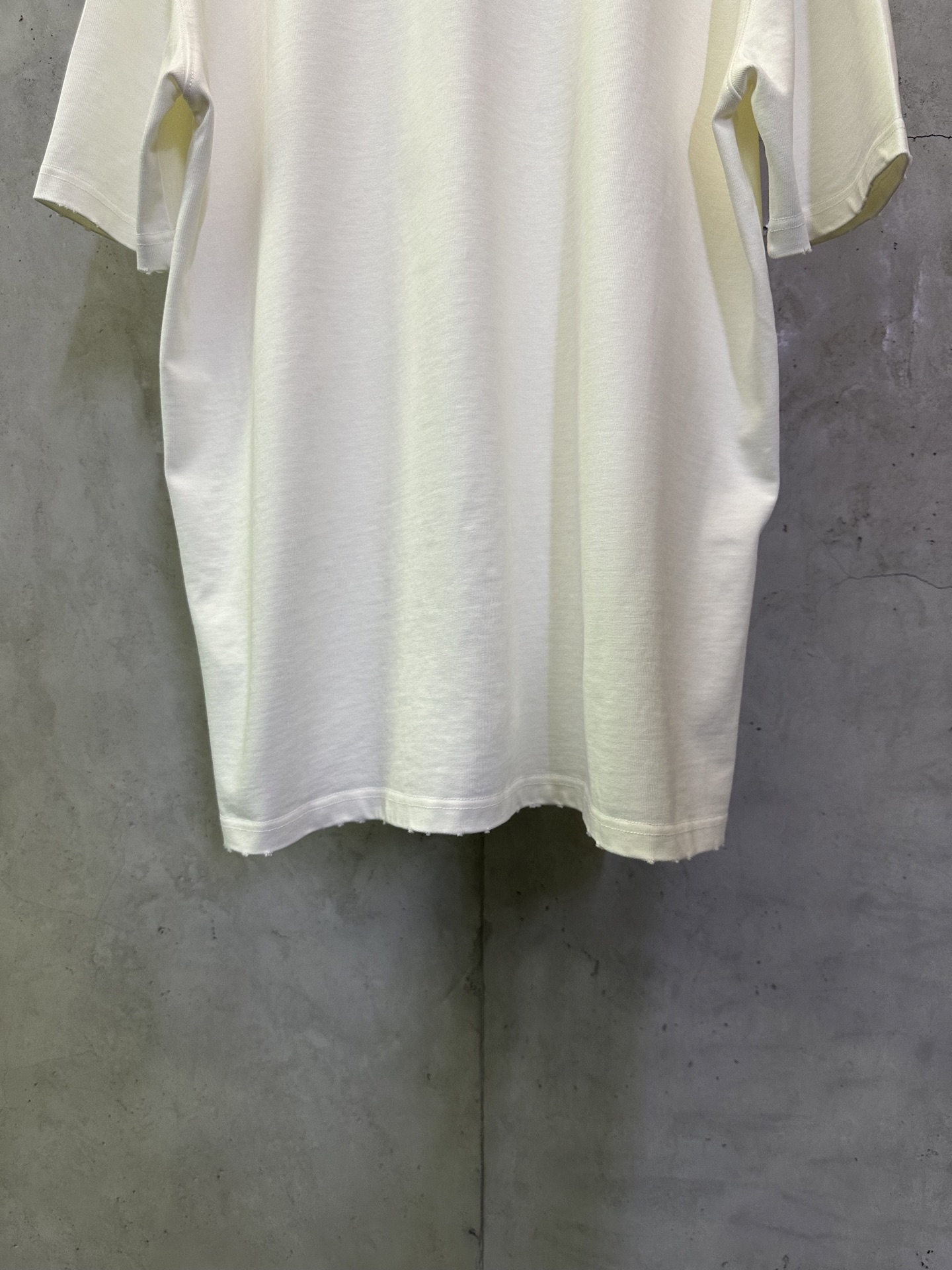 Saint Laurent YSL 圣罗兰 26ss 字母logo印花短袖T恤