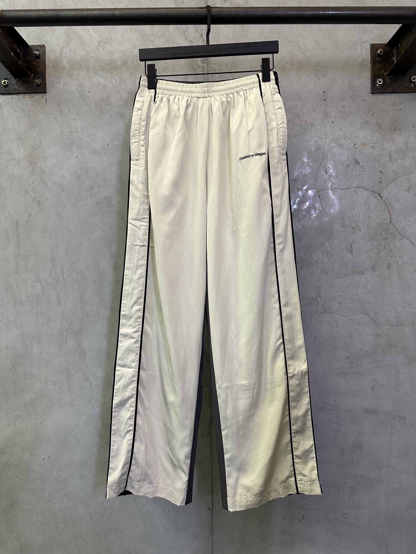 Balenciaga Balenciaga 巴黎世家 25FW 拼色冲锋裤