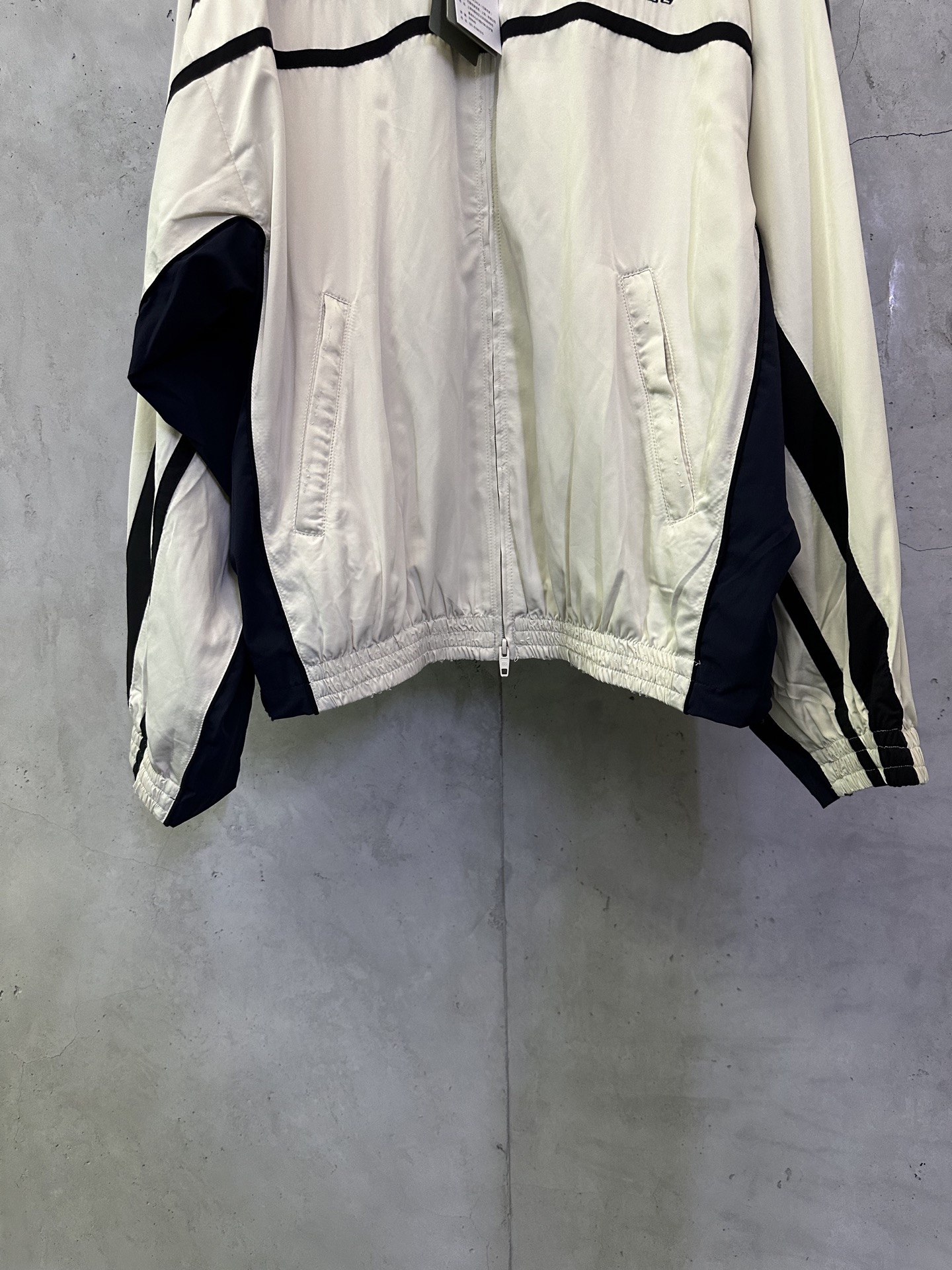 Balenciaga Balenciaga 巴黎世家 25FW 拼色冲锋衣夹克