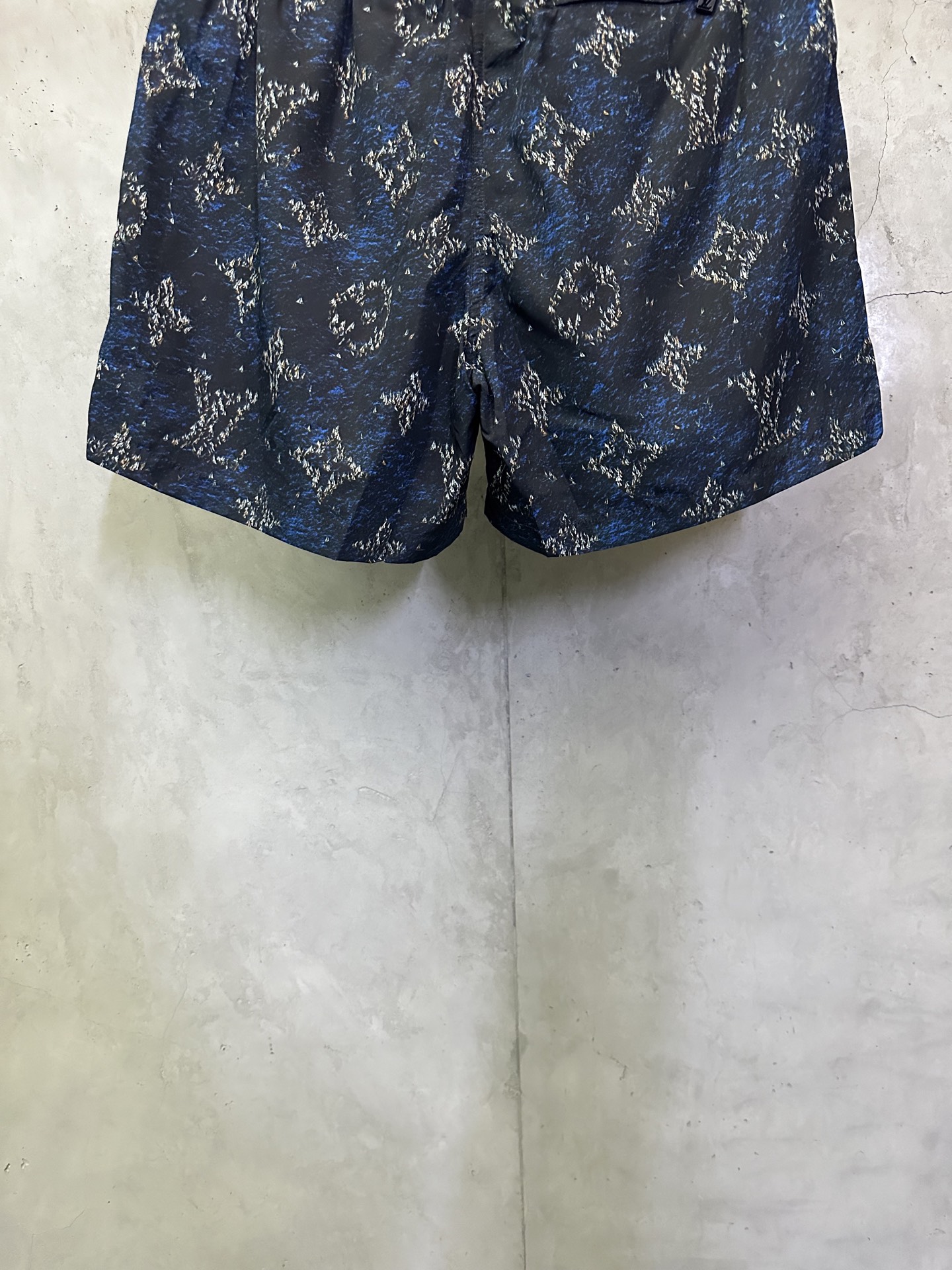Louis Vuitton LOUIS VUITTON 25SS LV印花沙滩短裤