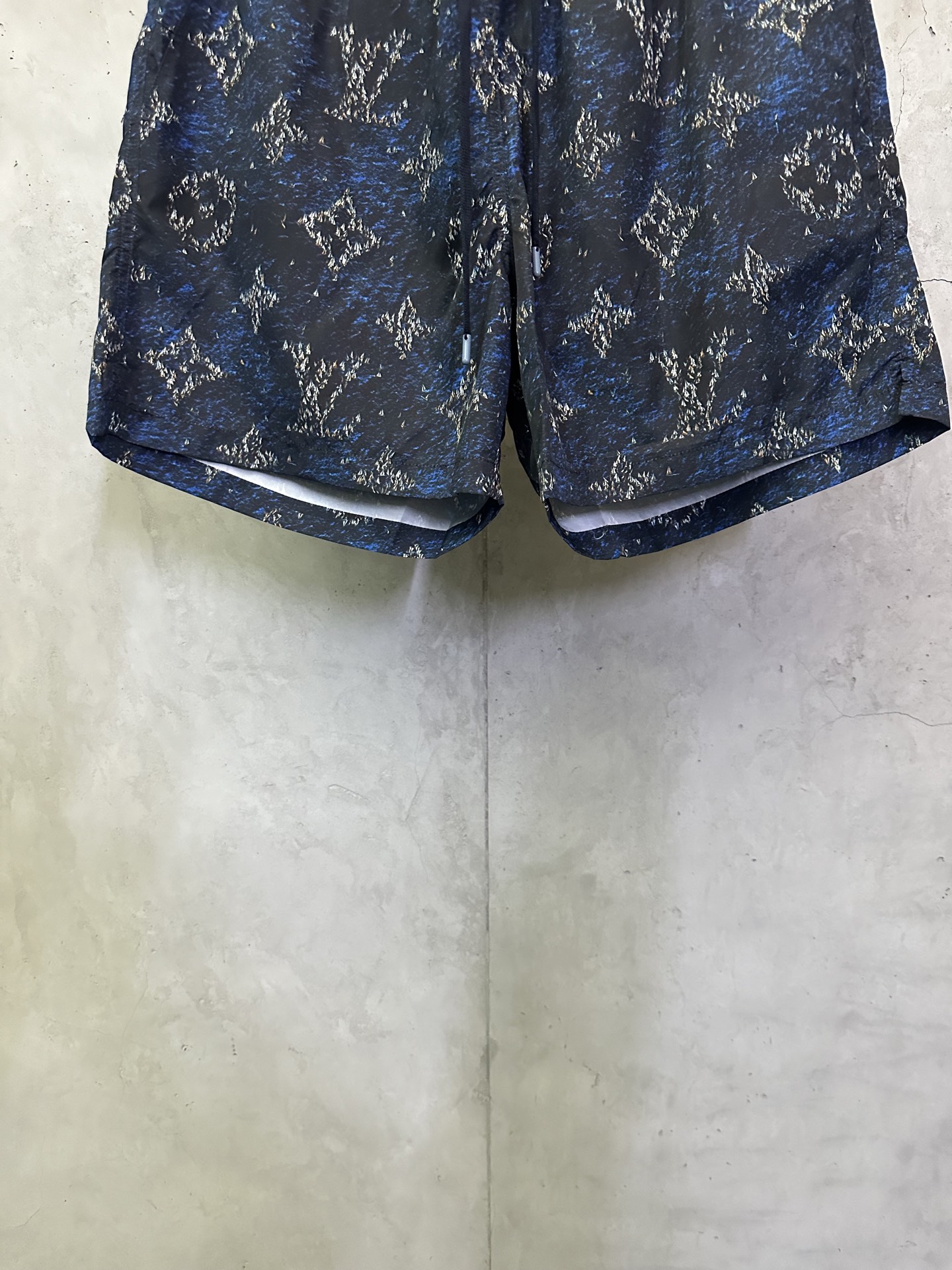 Louis Vuitton LOUIS VUITTON 25SS LV印花沙滩短裤