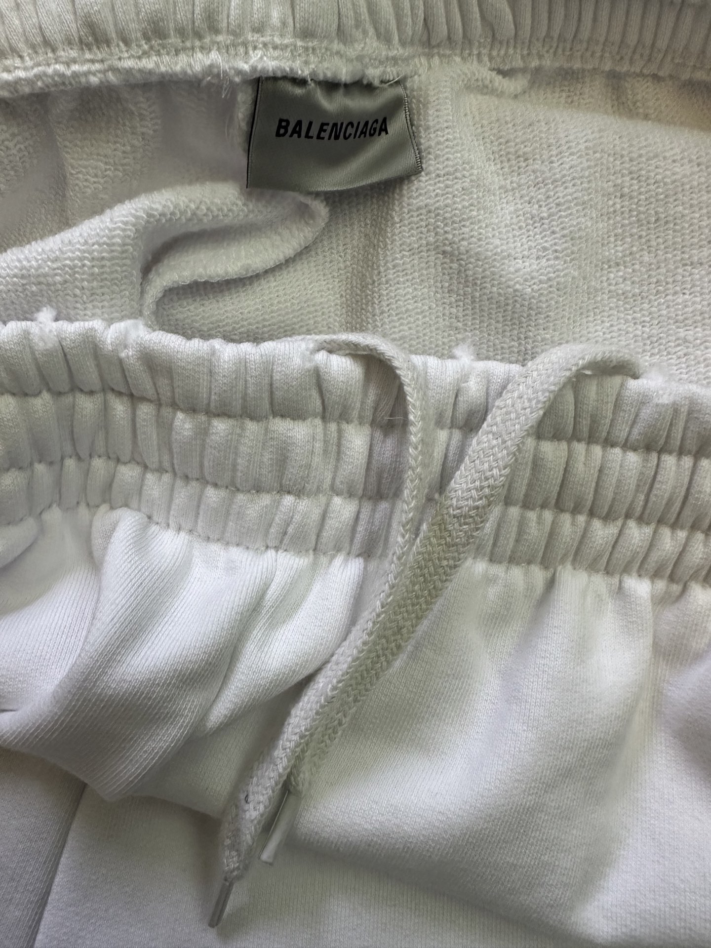 Balenciaga Balenciaga 巴黎世家 26ss 绿胶带短裤套装