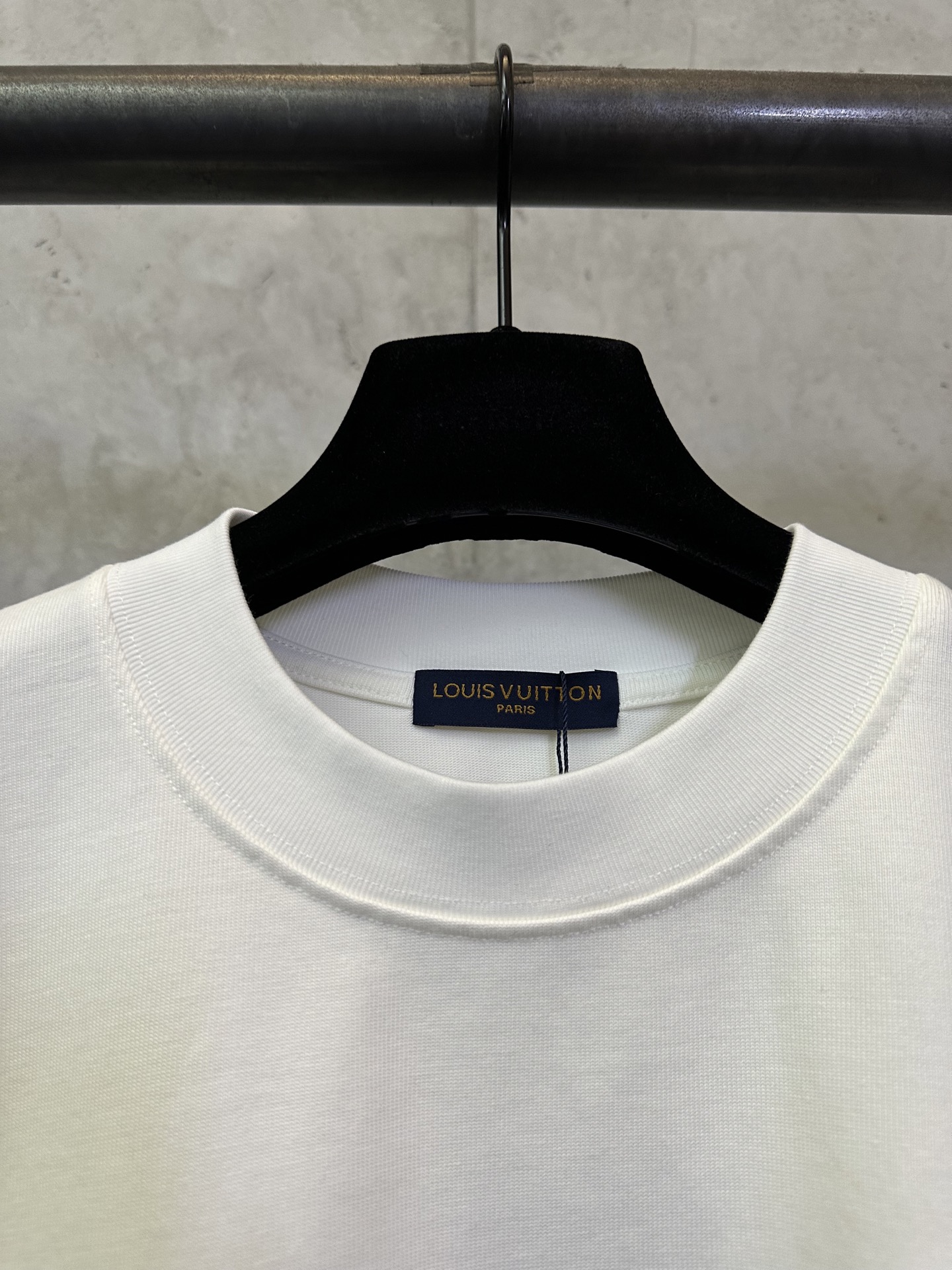 Louis Vuitton Louis Vuitton 路易威登 25ss LV珠珍logo圆领短袖T恤