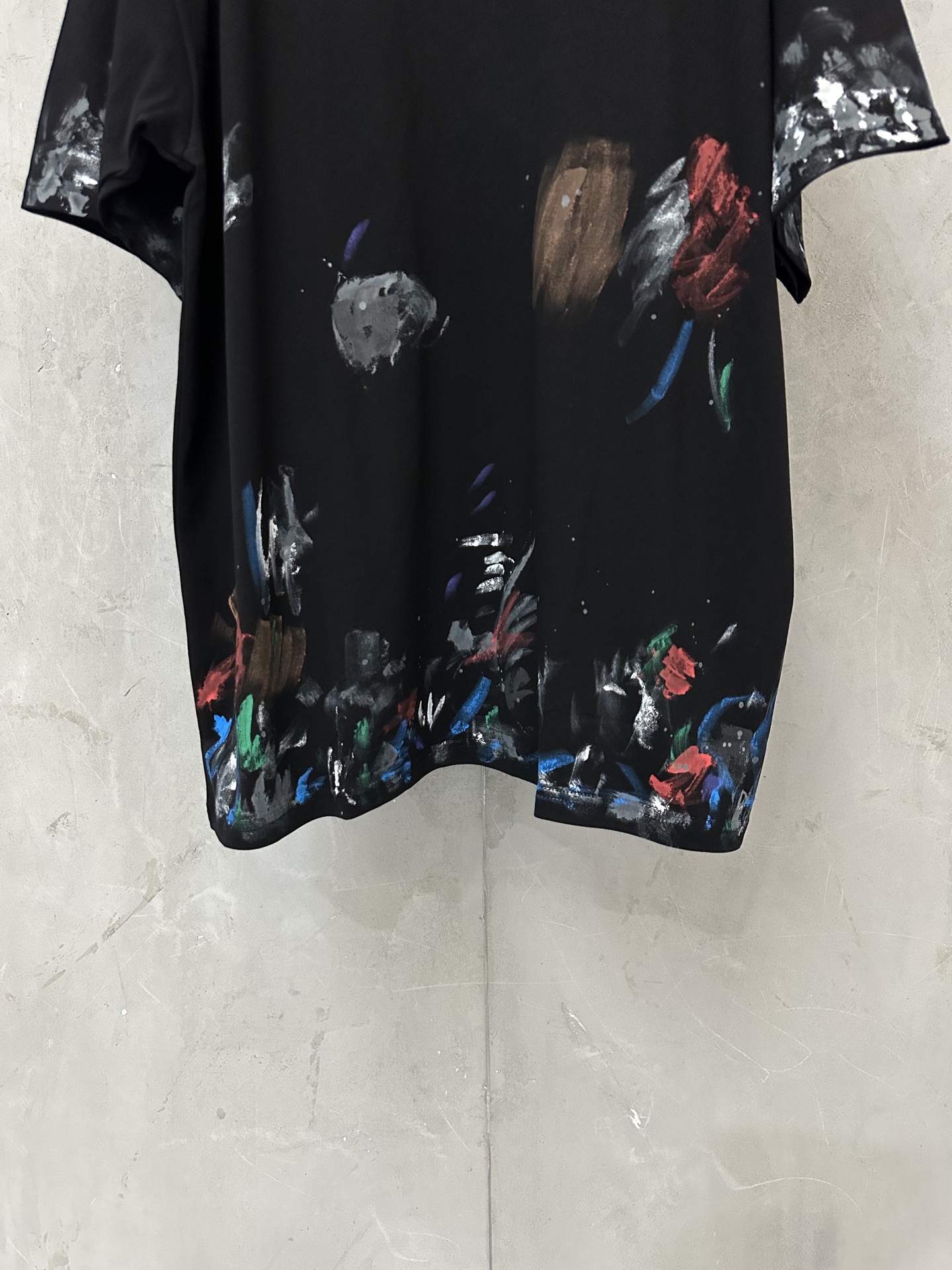 Balenciaga Balenciaga 巴黎世家 单环刺绣logo涂鸦做旧短袖T恤
