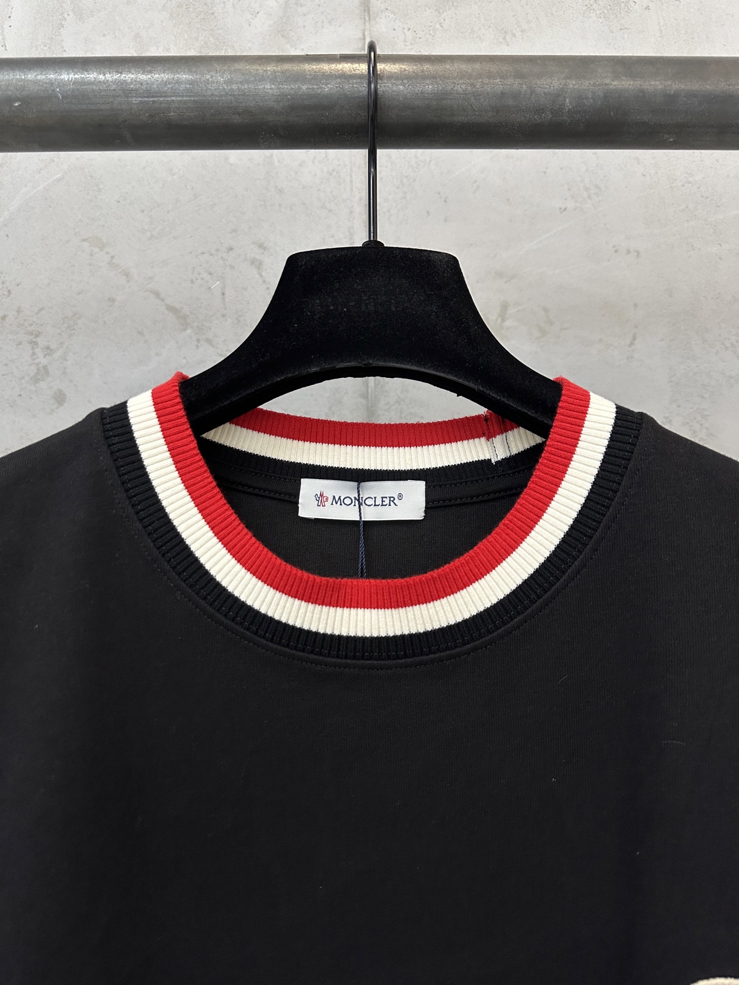 Moncler MONCLER蒙口 26SS 撞色领口短袖T恤