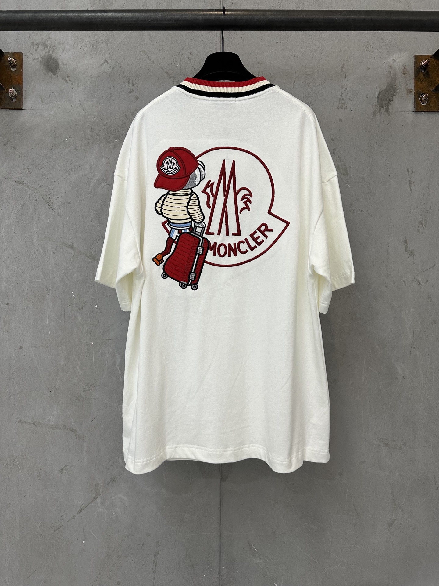 Moncler MONCLER蒙口 26SS 撞色领口短袖T恤