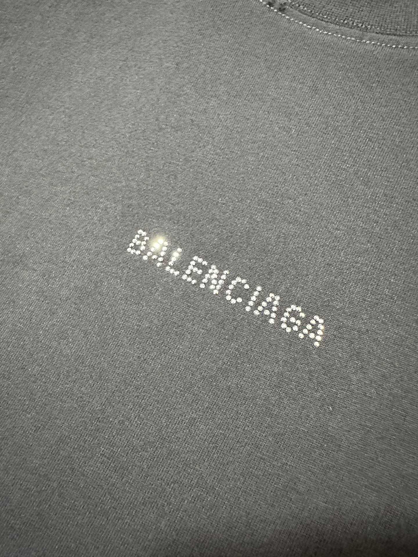 Balenciaga Balenciaga 巴黎世家 前后字母烫钻坎肩背心