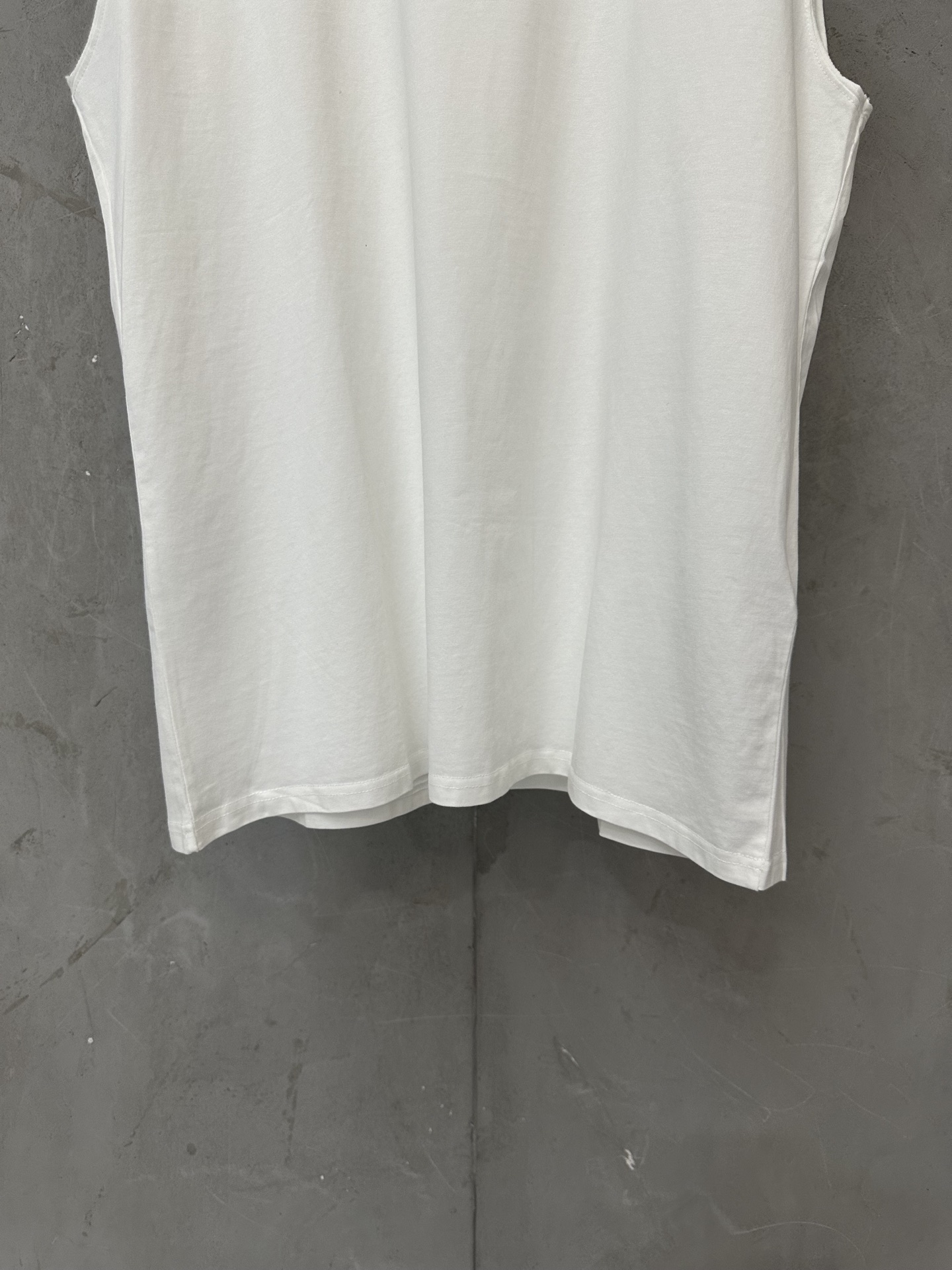 Balenciaga Balenciaga 巴黎世家 前后字母烫钻坎肩背心