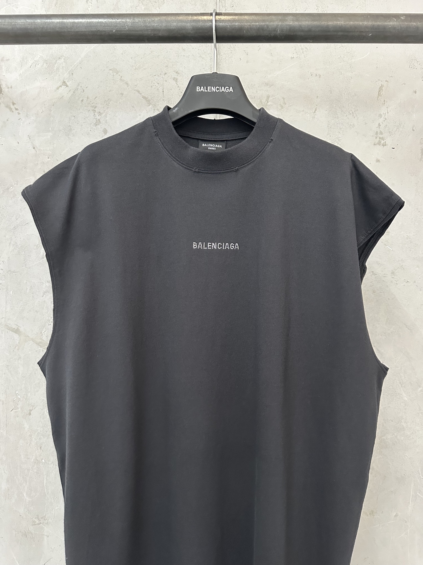 Balenciaga Balenciaga 巴黎世家 前后字母烫钻坎肩背心